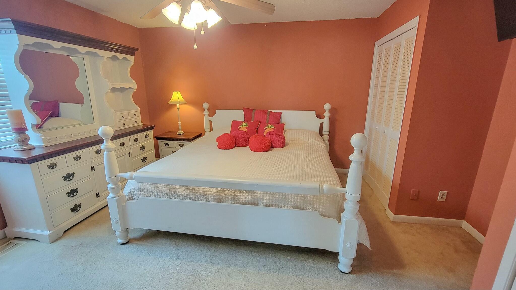 CLIPPER COVE T/H - Residential
