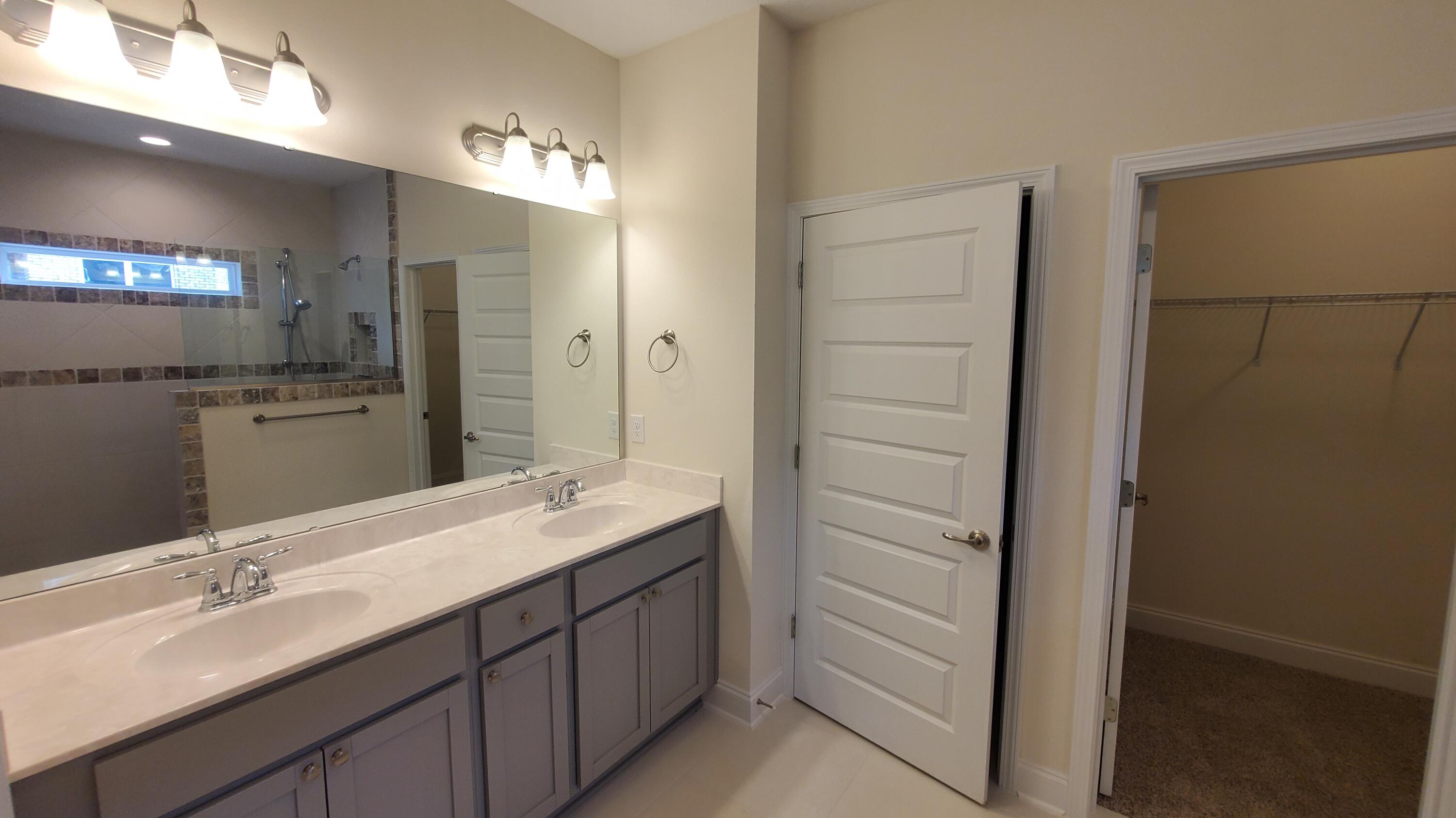 BROOKE ESTATES PHASE II - Residential