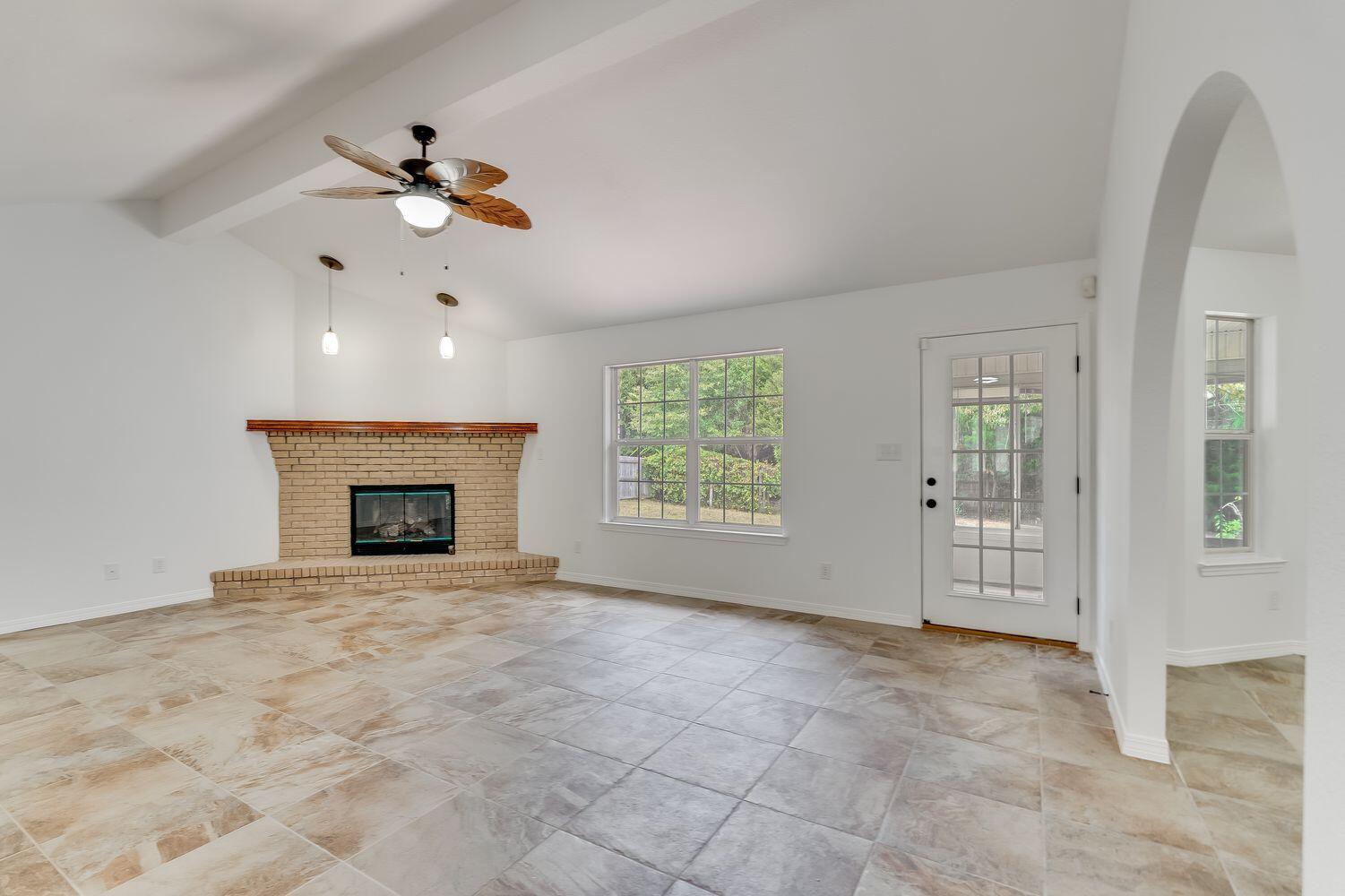 ROLLING HILLS ESTATES - Residential