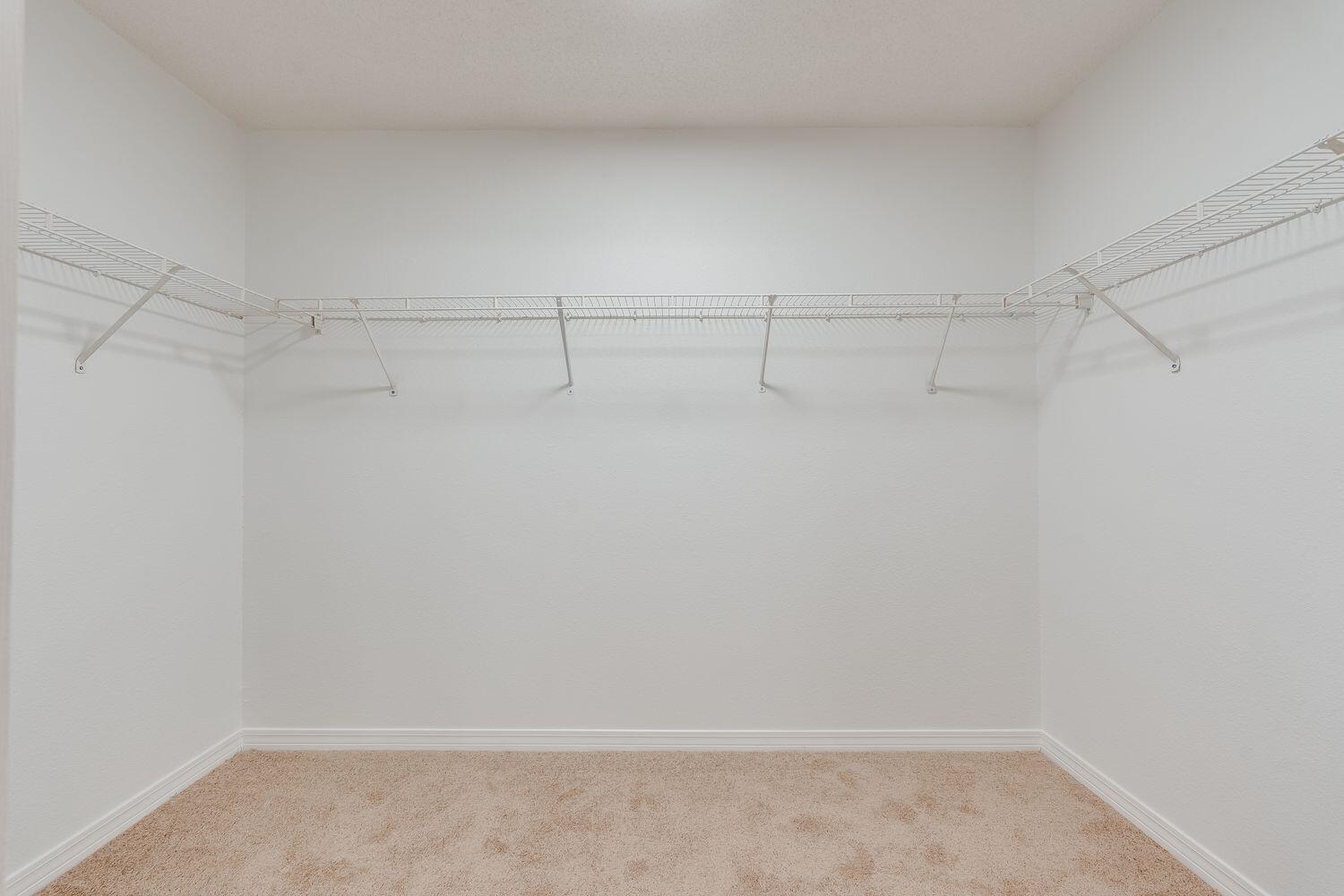 ROLLING HILLS ESTATES - Residential