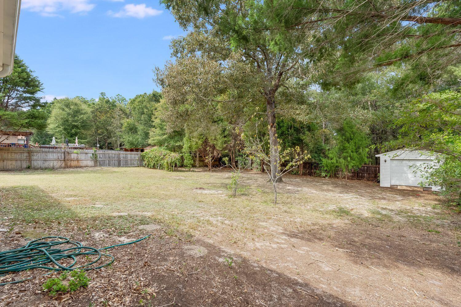 ROLLING HILLS ESTATES - Residential