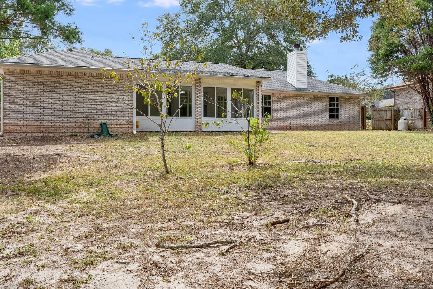 ROLLING HILLS ESTATES - Residential