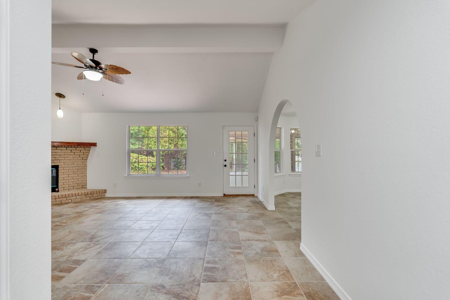 ROLLING HILLS ESTATES - Residential