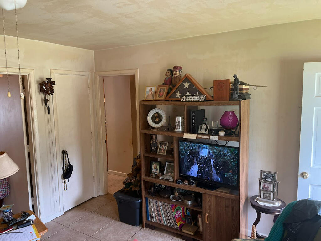 OAKLAND - Residential
