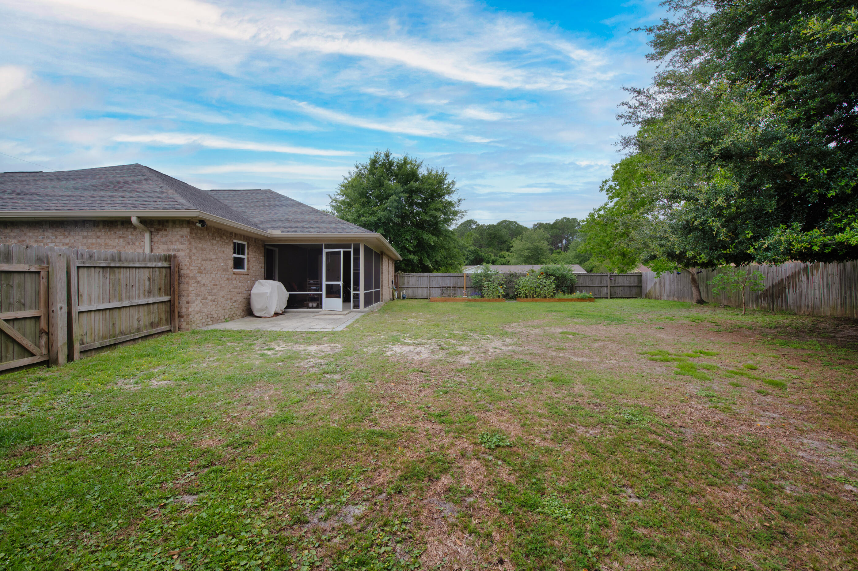 NAVARRE SECOND ADDITION - Residential