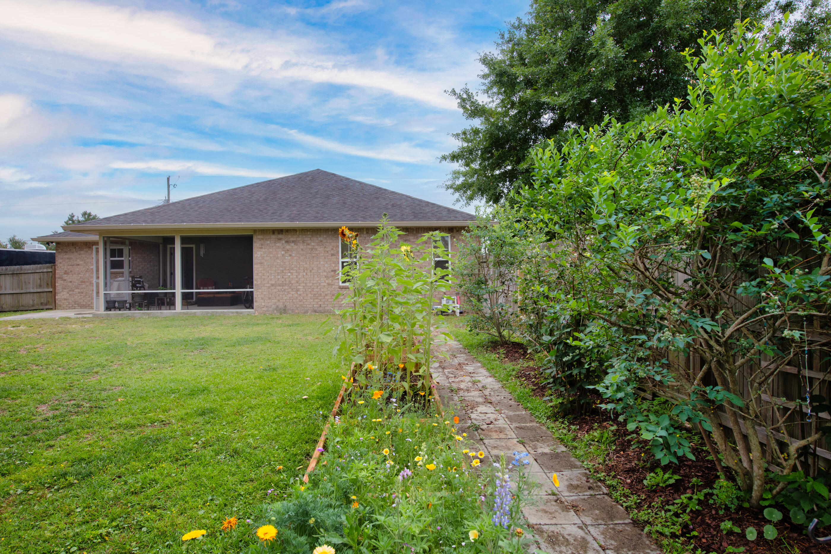 NAVARRE SECOND ADDITION - Residential