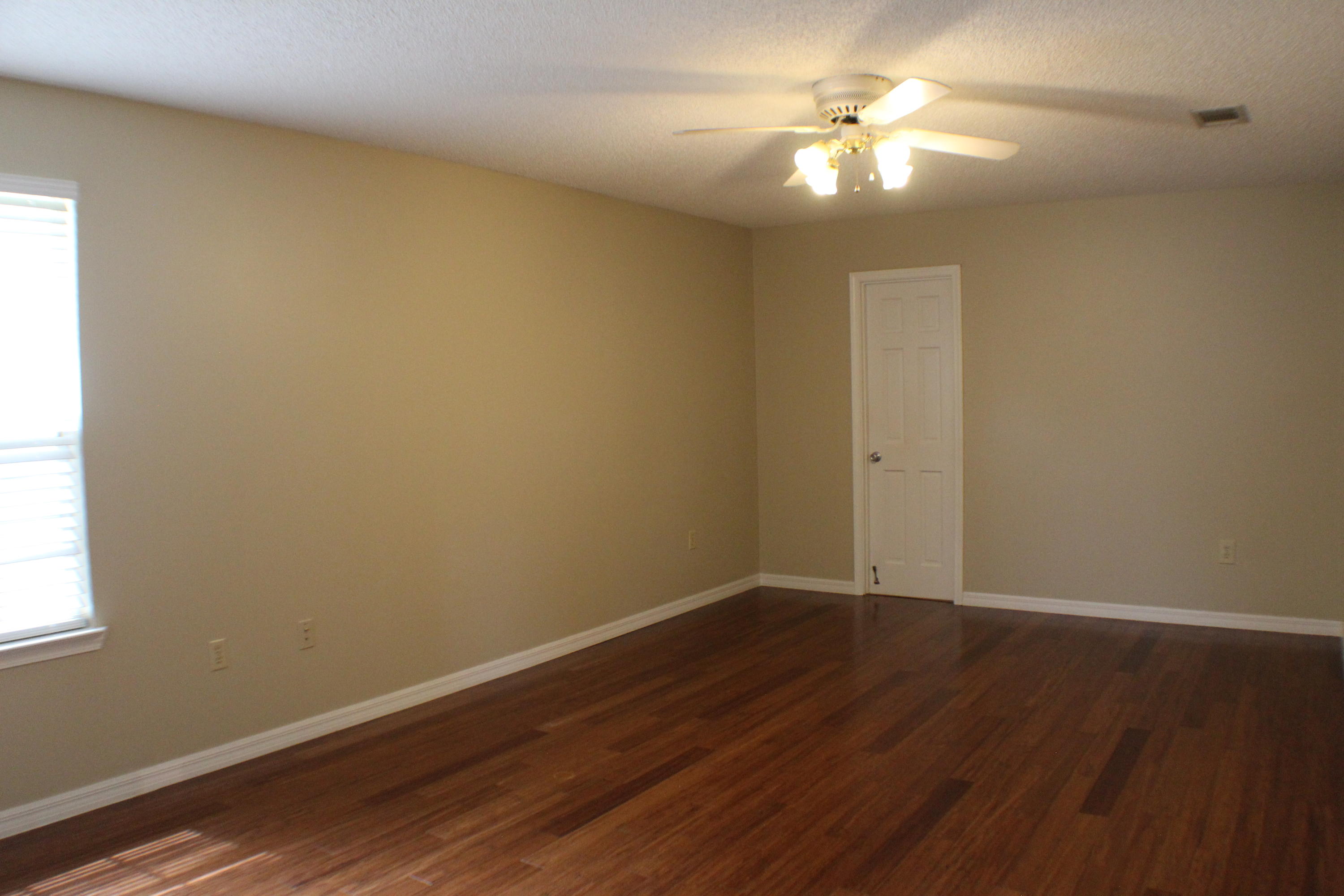 NORTHVIEW ESTATES 3RD ADDN - Residential