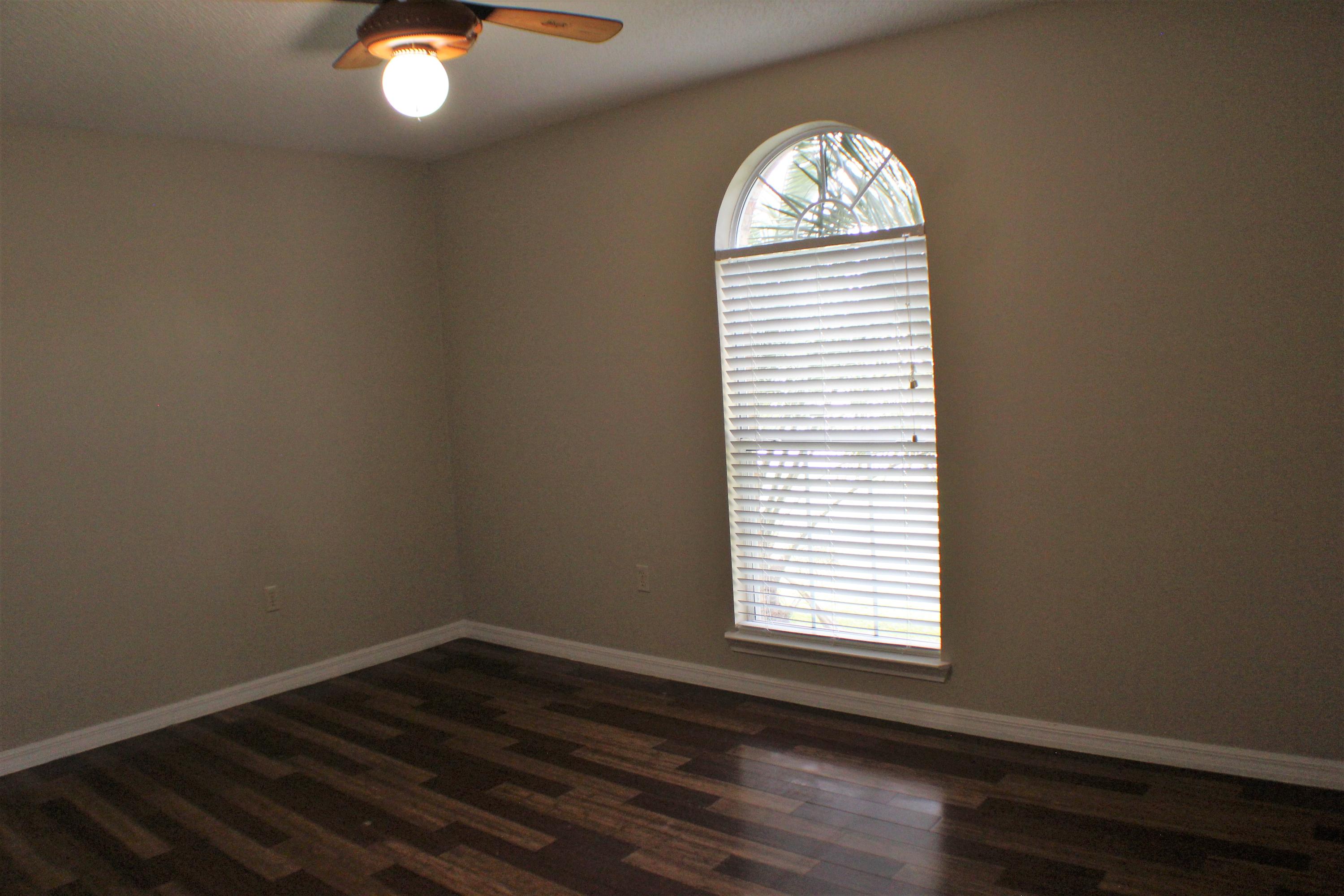 NORTHVIEW ESTATES 3RD ADDN - Residential