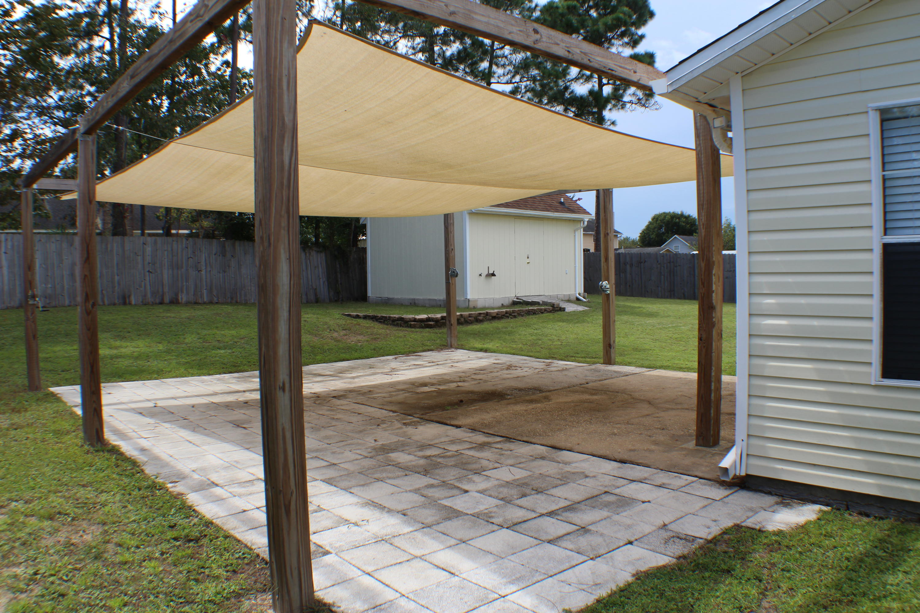 NORTHVIEW ESTATES 3RD ADDN - Residential