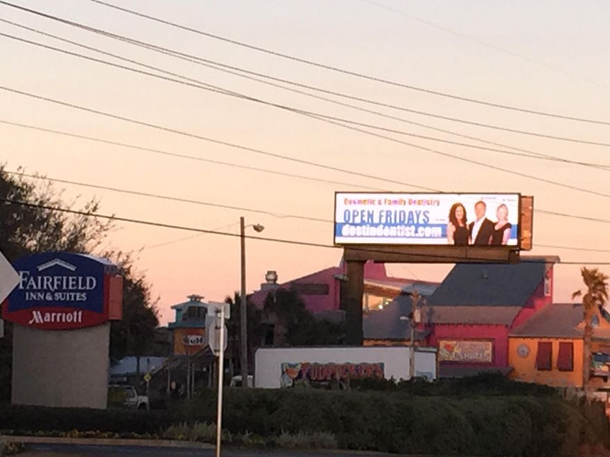 Electronic Billboard; Fudpuckers Restaurant Outparcel