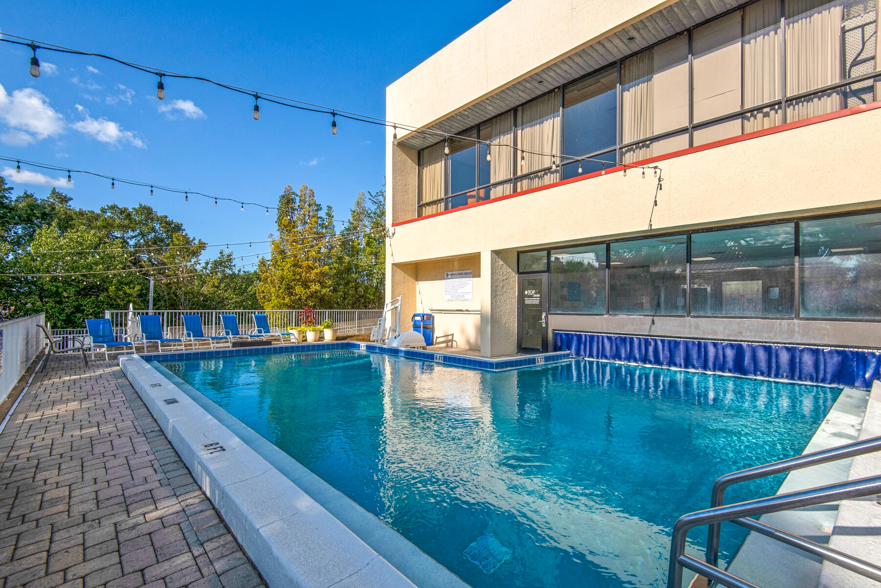 TIDES AT TOPS'L - Residential