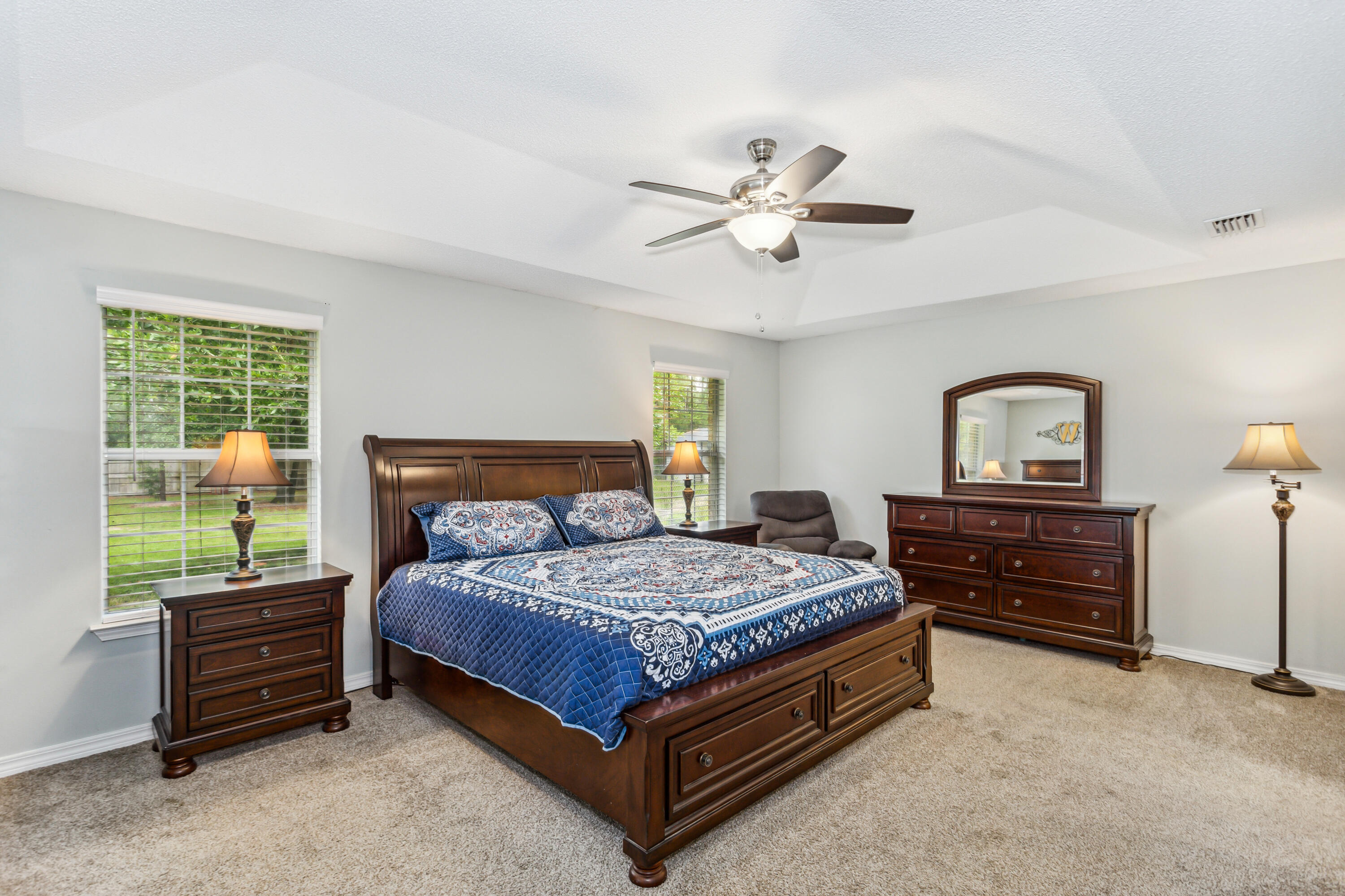 HOLLEY BY THE SEA - Residential