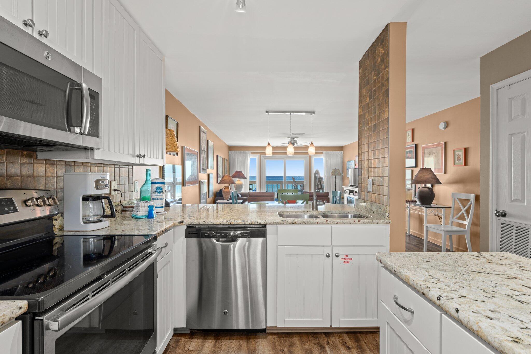 RAMSGATE HARBOUR PH 1 CONDO - Residential