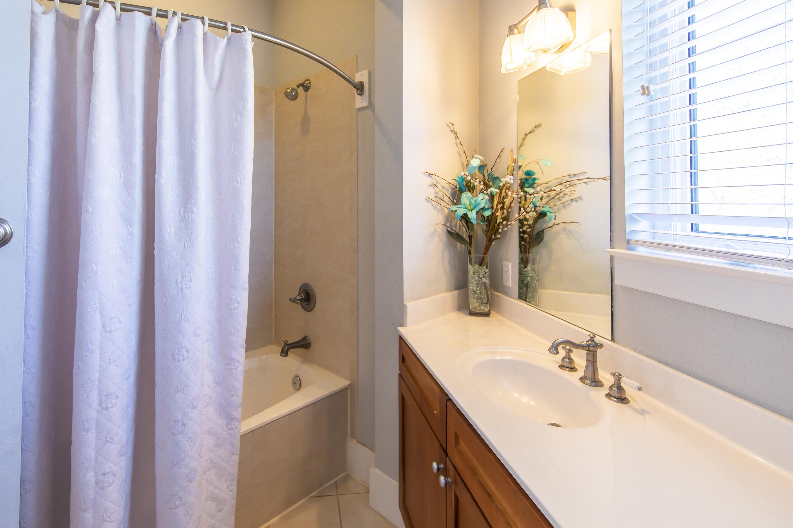 SUMMER'S EDGE - Residential