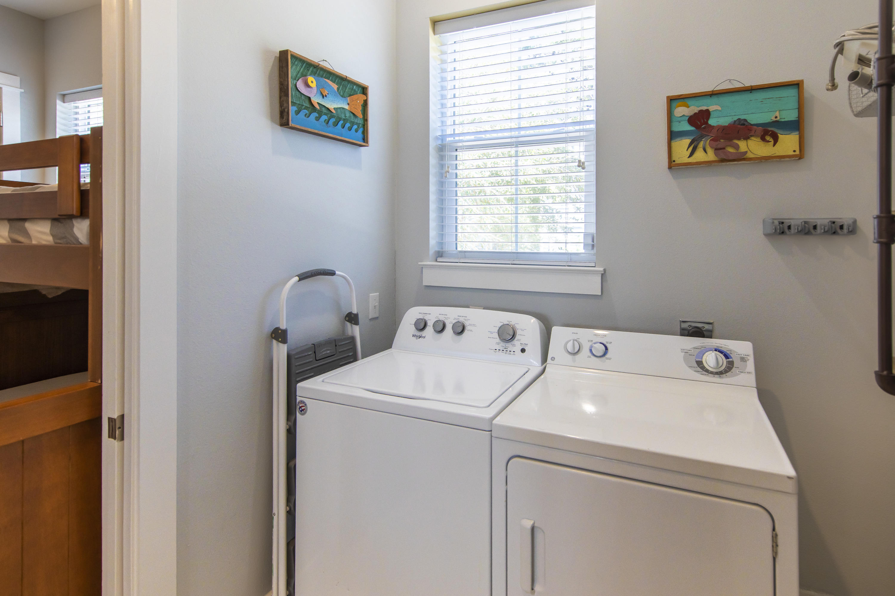 SUMMER'S EDGE - Residential