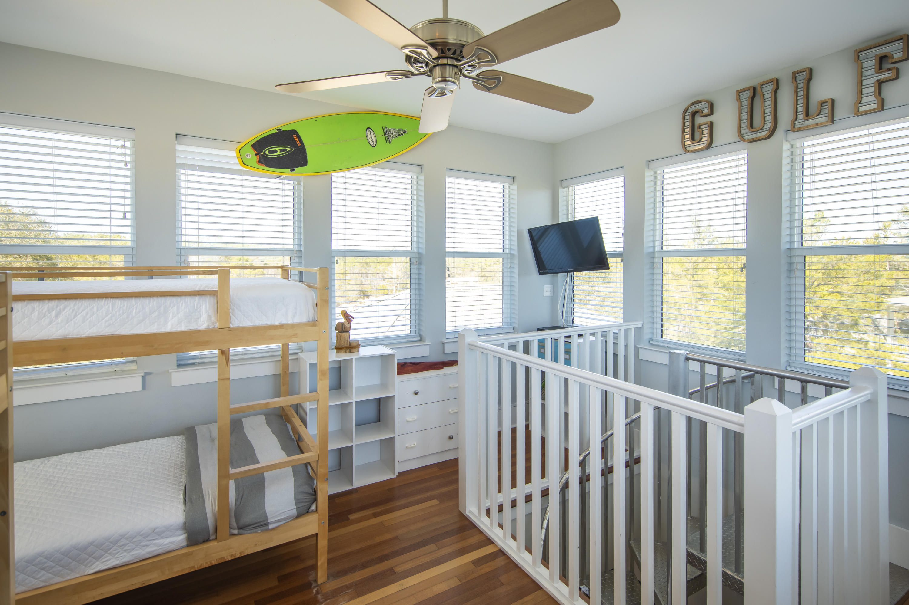 SUMMER'S EDGE - Residential