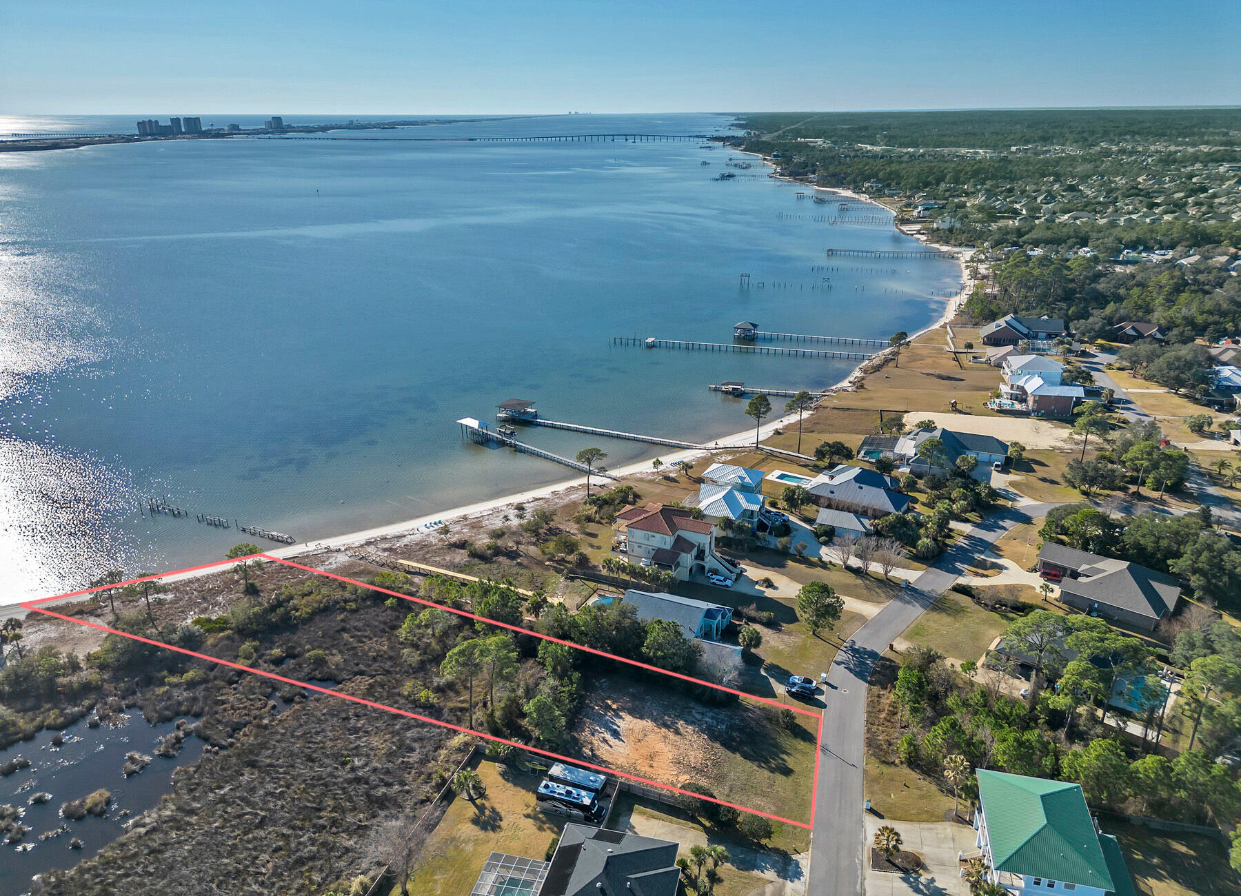 BISCAYNE POINTE - Land