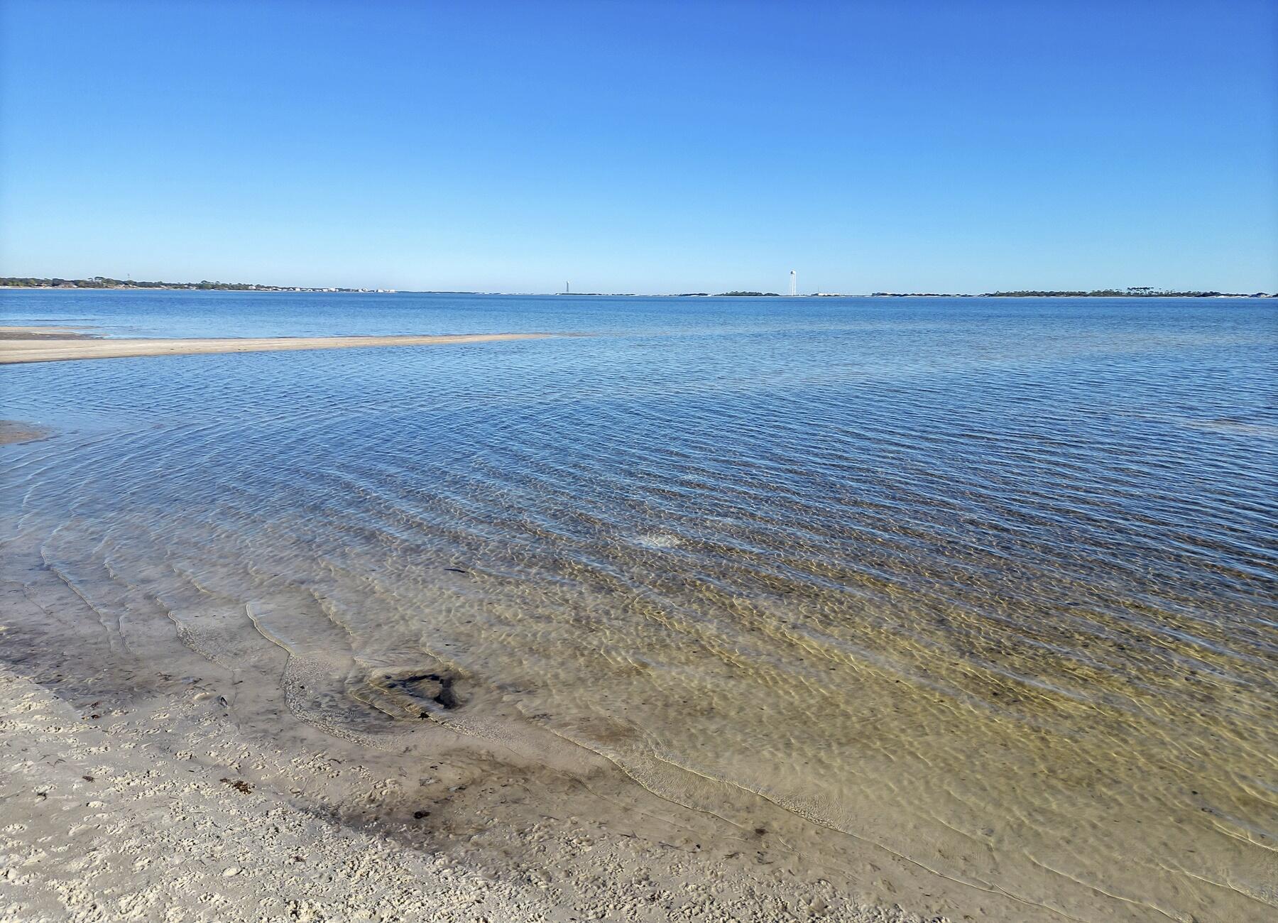 BISCAYNE POINTE - Land