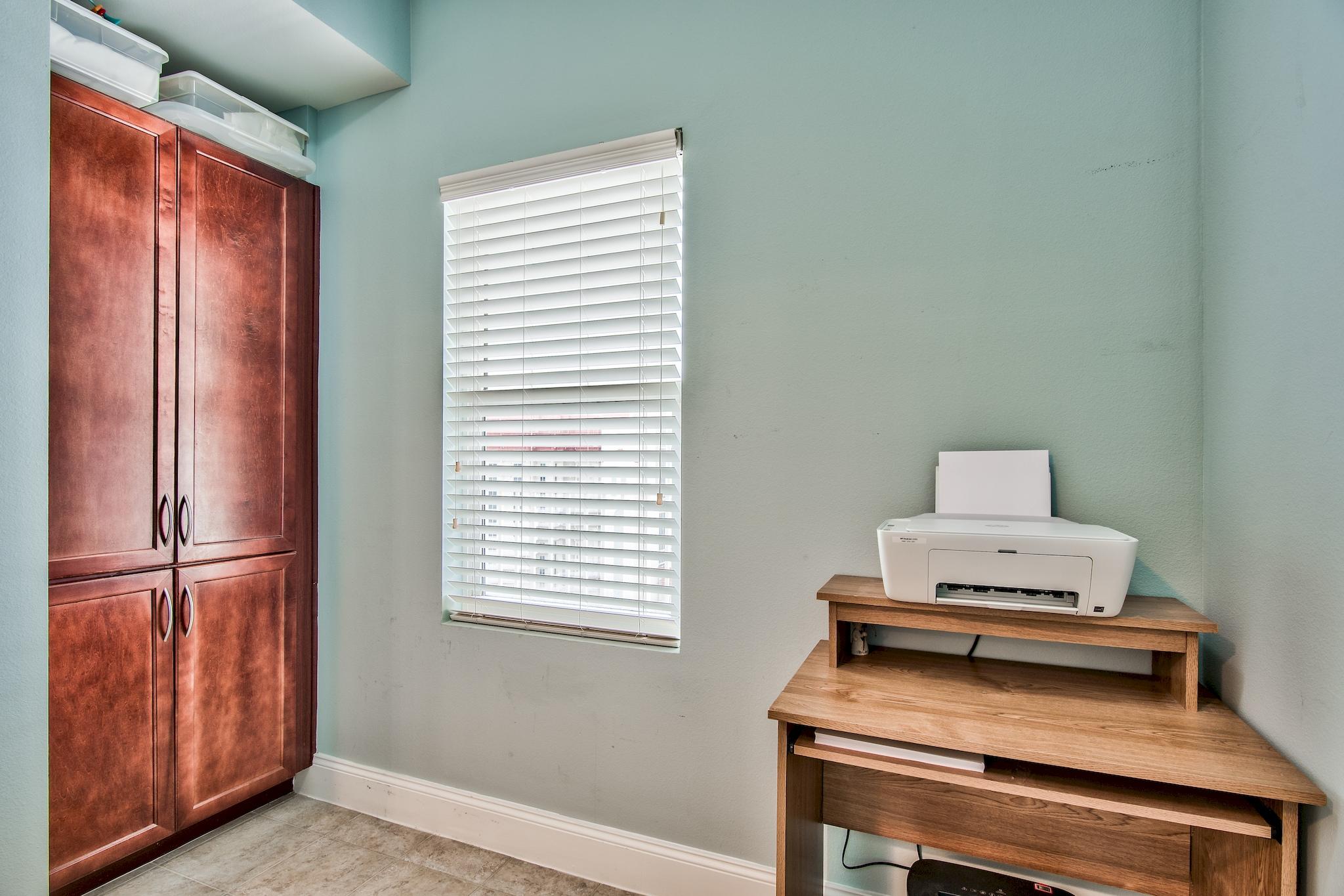 Laketown Wharf Phase II - Residential