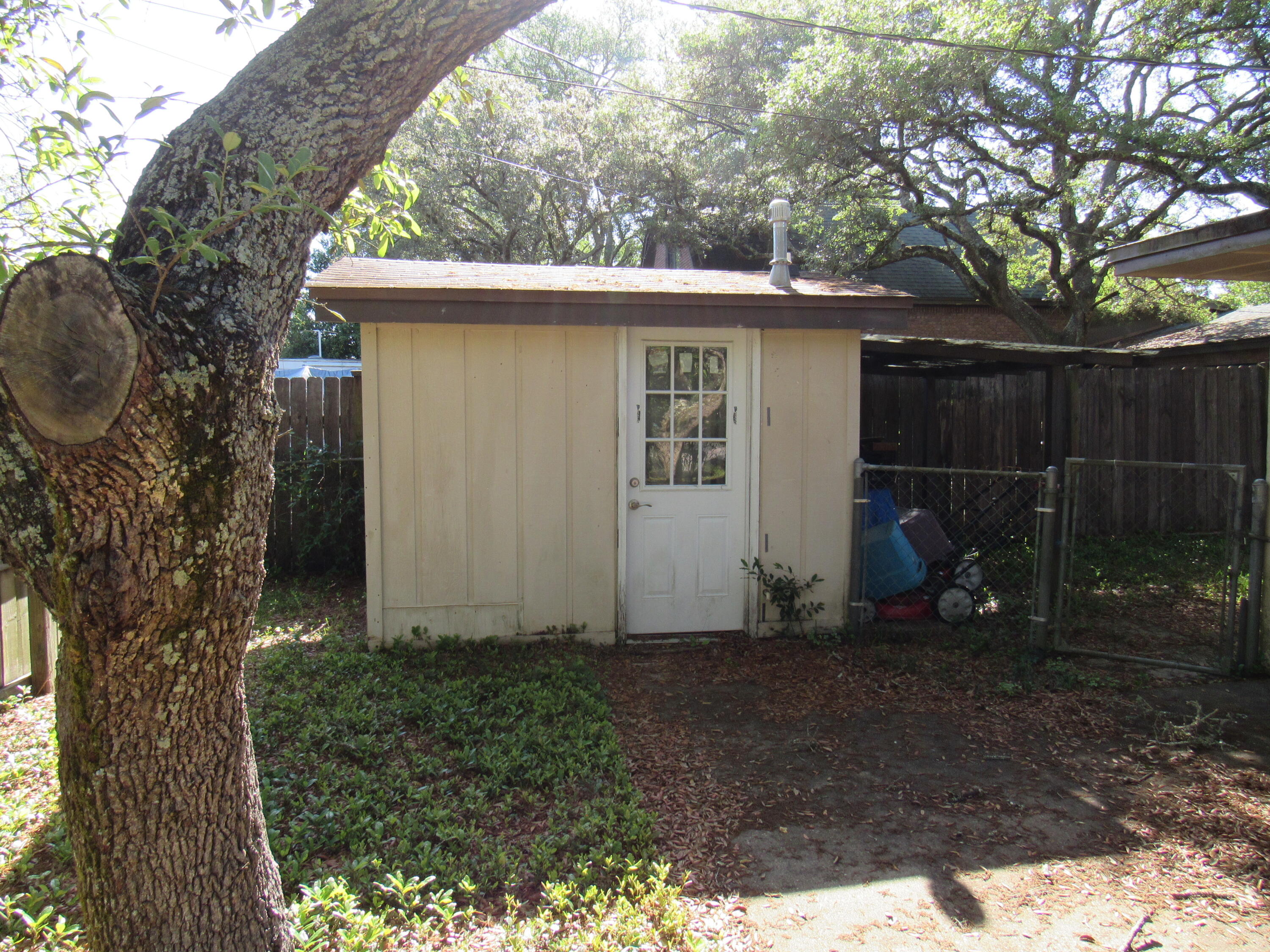 NONESUCH WAY - Residential