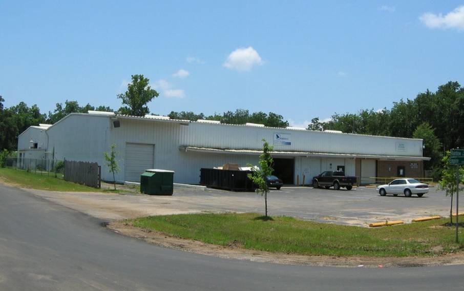 6,000 SF unit available in 30,400 SF stand alone warehouse. The 6,000 SF unit includes 5,000 SF of warehouse space and 1,000 SF of office space (3 private offices with RR and conference room). Warehouse has 2 off-load ramps, 3 on-grade roll up doors (12x12), grade level ramp for freight, 20 FT eave height, 24 FT center height, 3 phase power & 110 power. 1.78 AC (193x388) with ample parking and turn around area. Easy ingress/egress.