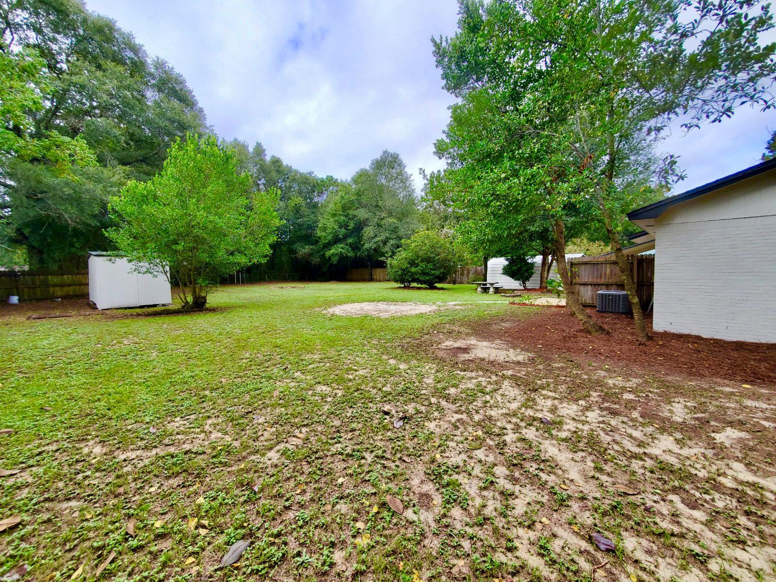 CRESTVIEW - Residential