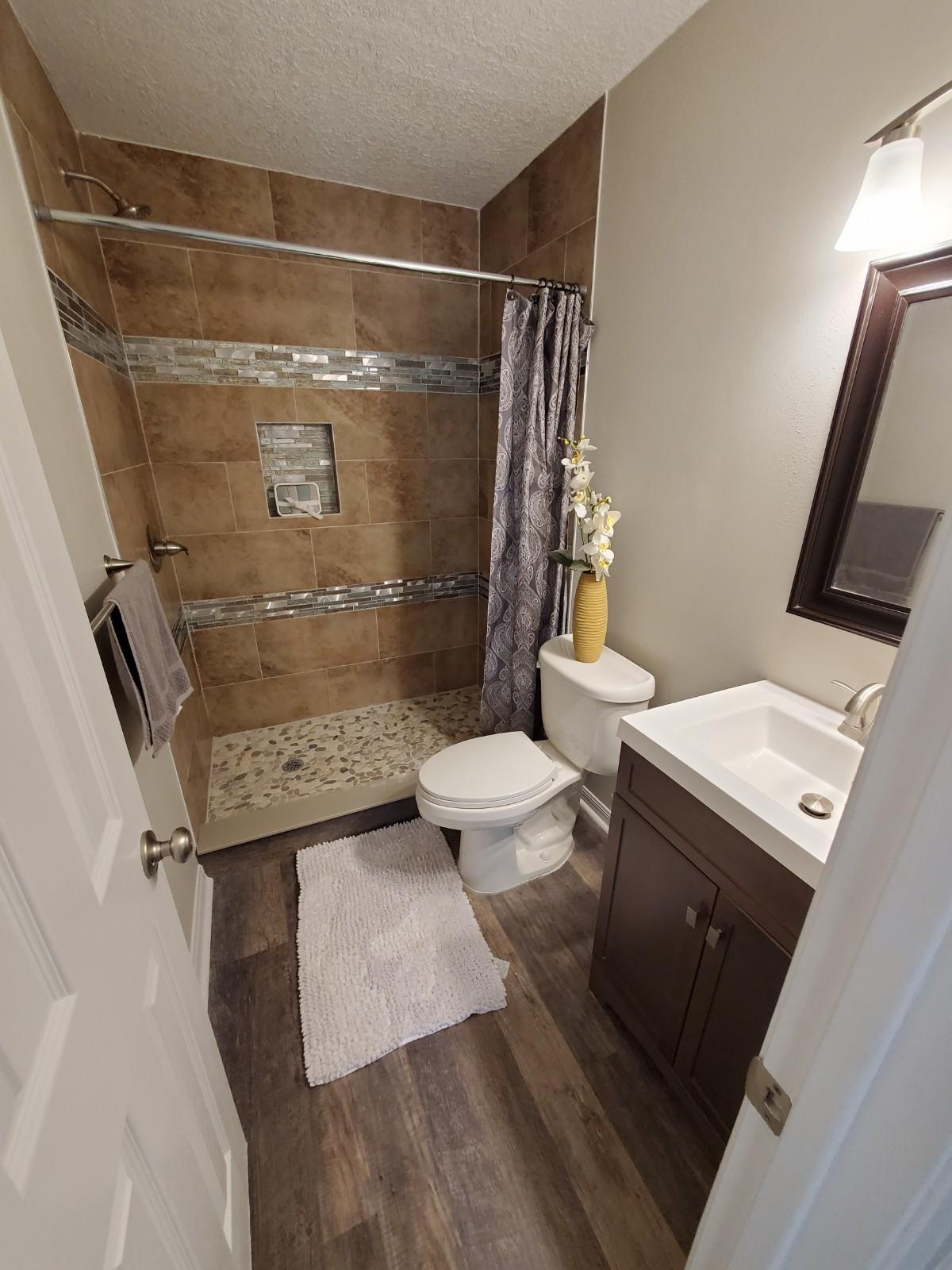 CRESTVIEW - Residential