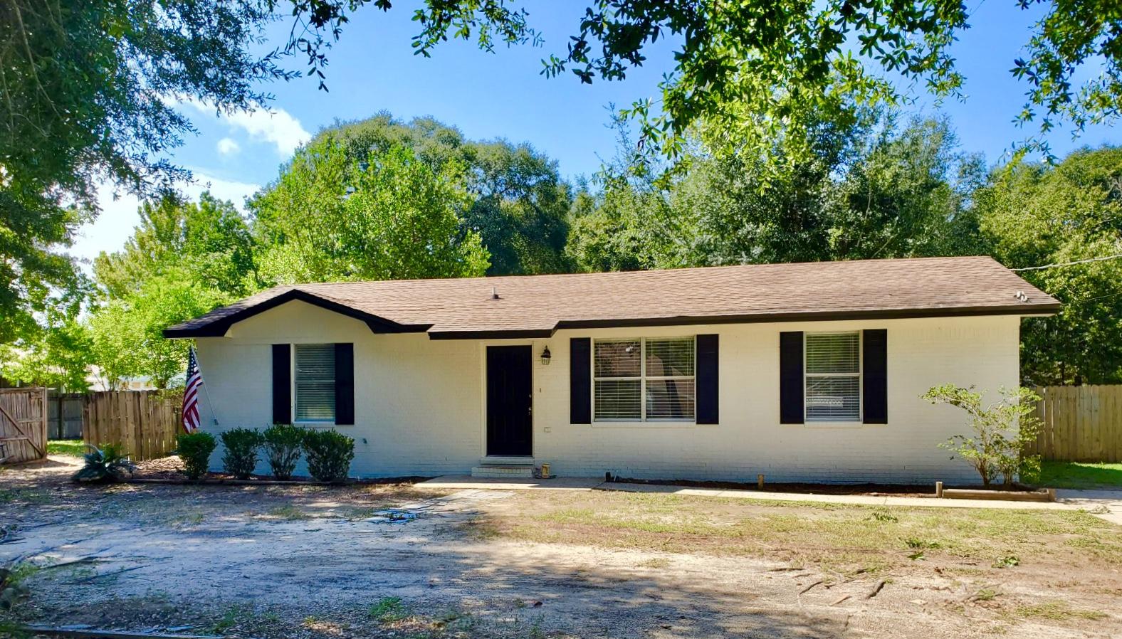 CRESTVIEW - Residential