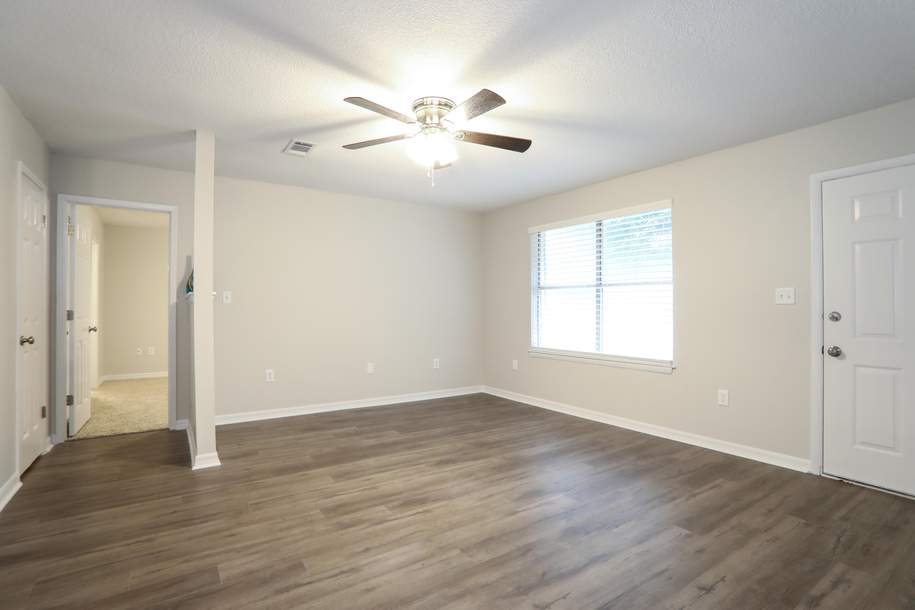 CRESTVIEW - Residential