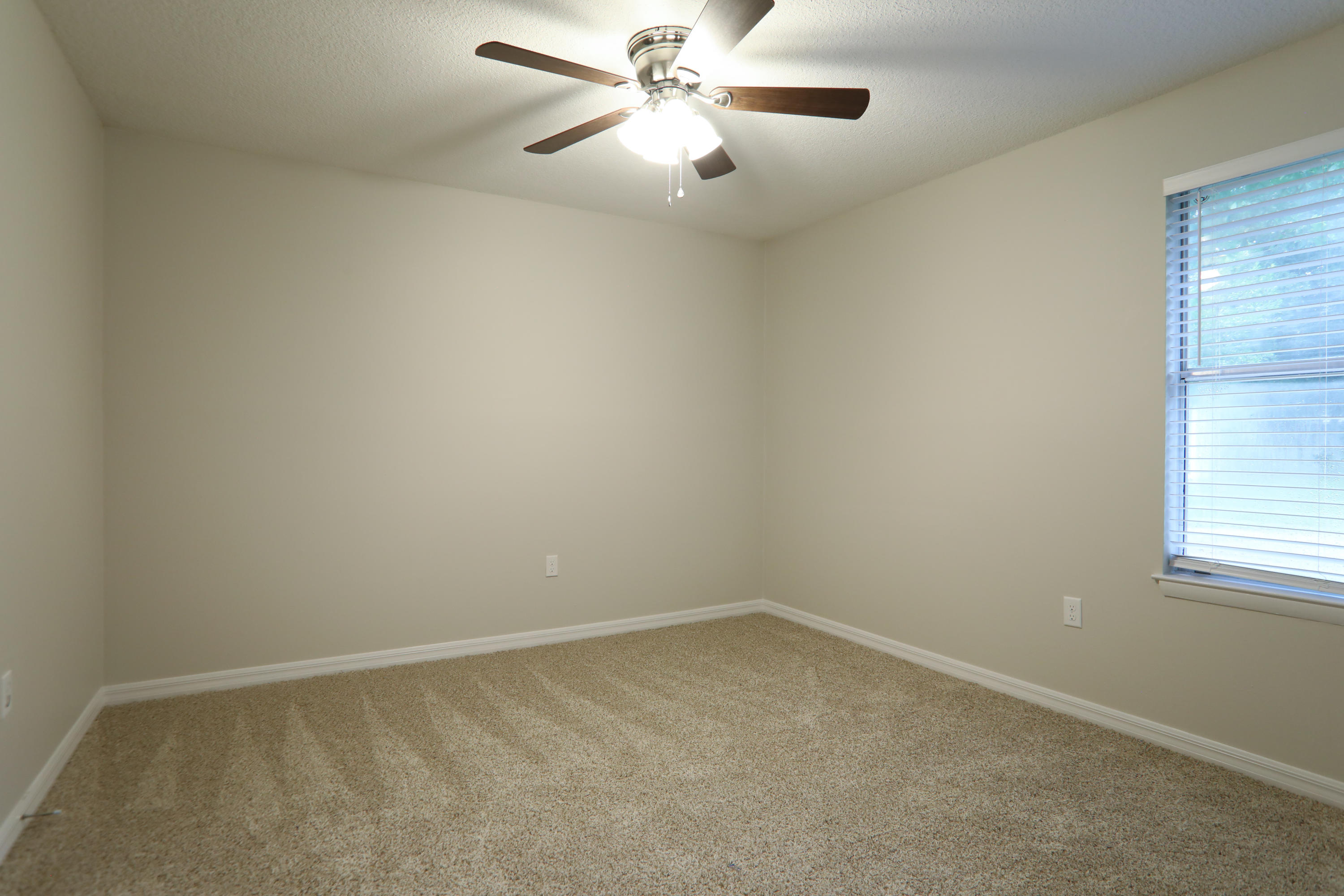 CRESTVIEW - Residential