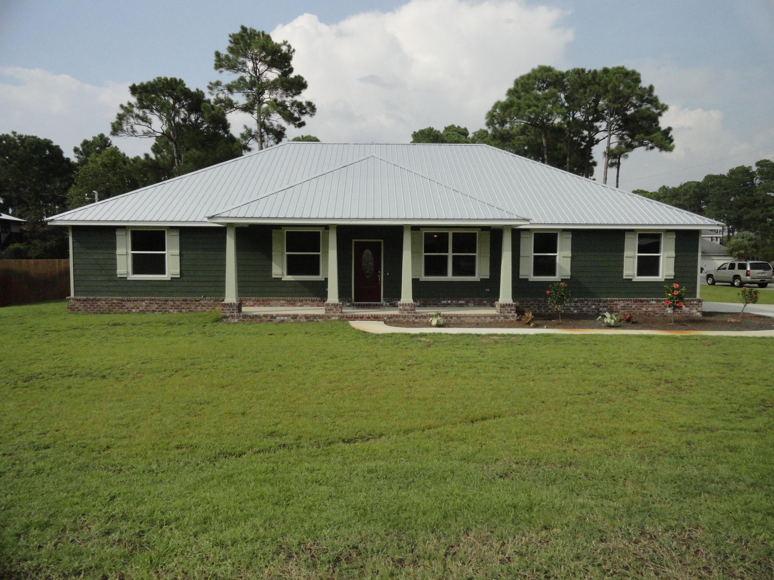 HOLIDAY SHORES ESTATES 3RD ADDN - Residential