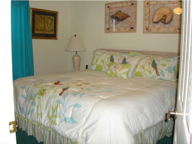 ISLANDER BEACH RESORT PH 2 - Residential