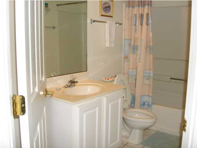 ISLANDER BEACH RESORT PH 2 - Residential