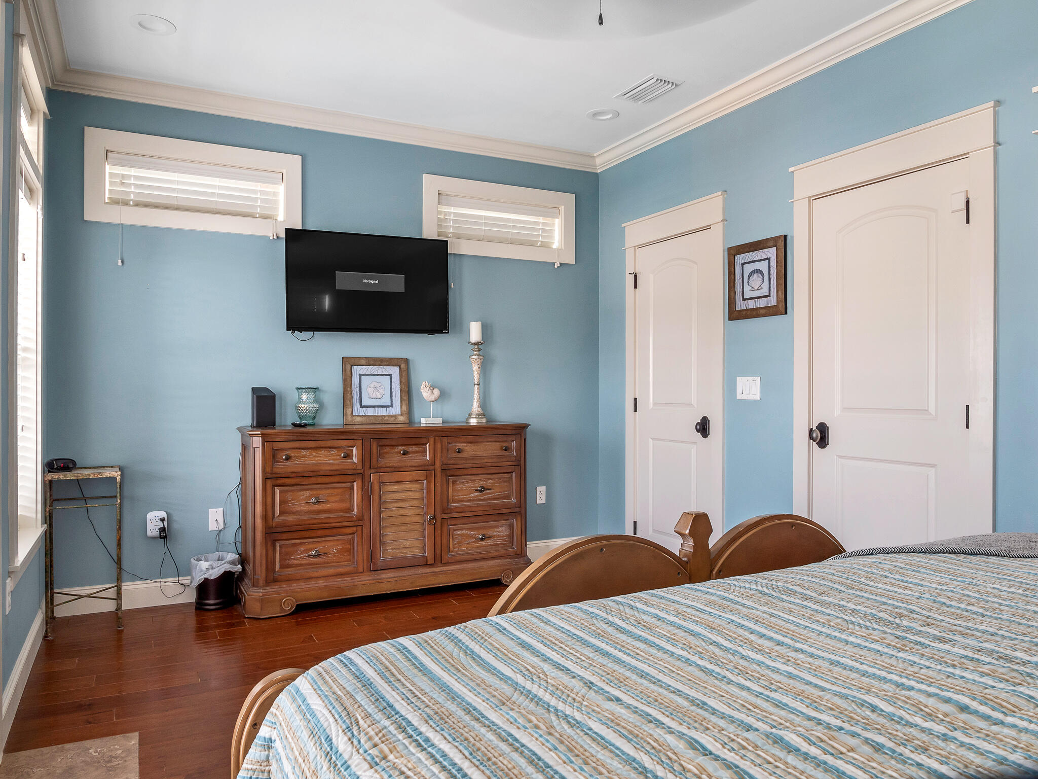 CRYSTAL BEACH - Residential