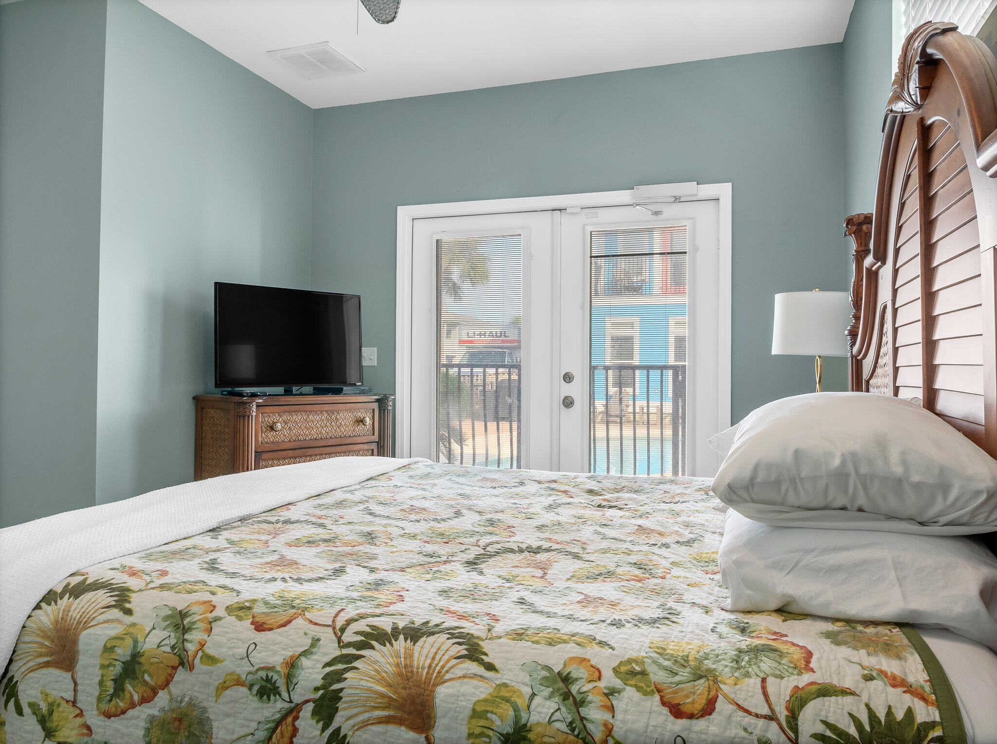 CRYSTAL BEACH - Residential