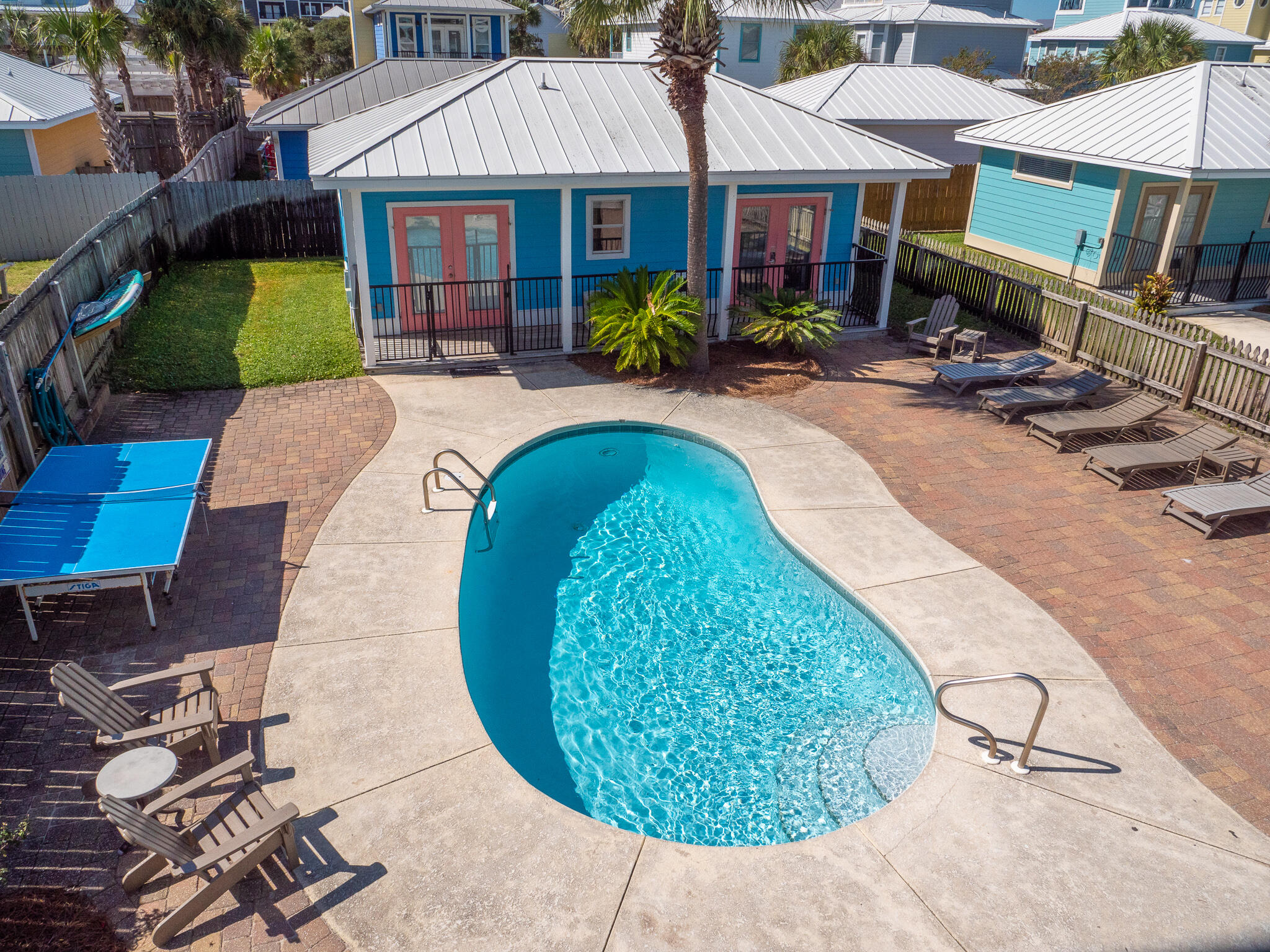 CRYSTAL BEACH - Residential