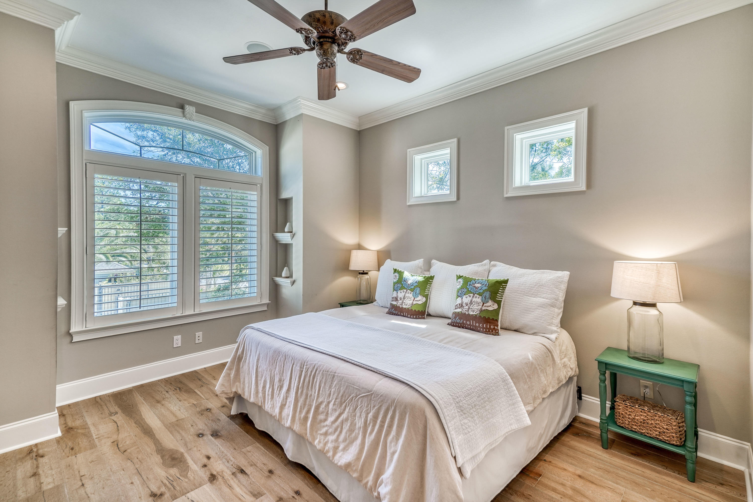 SANTA ROSA BEACH - Residential