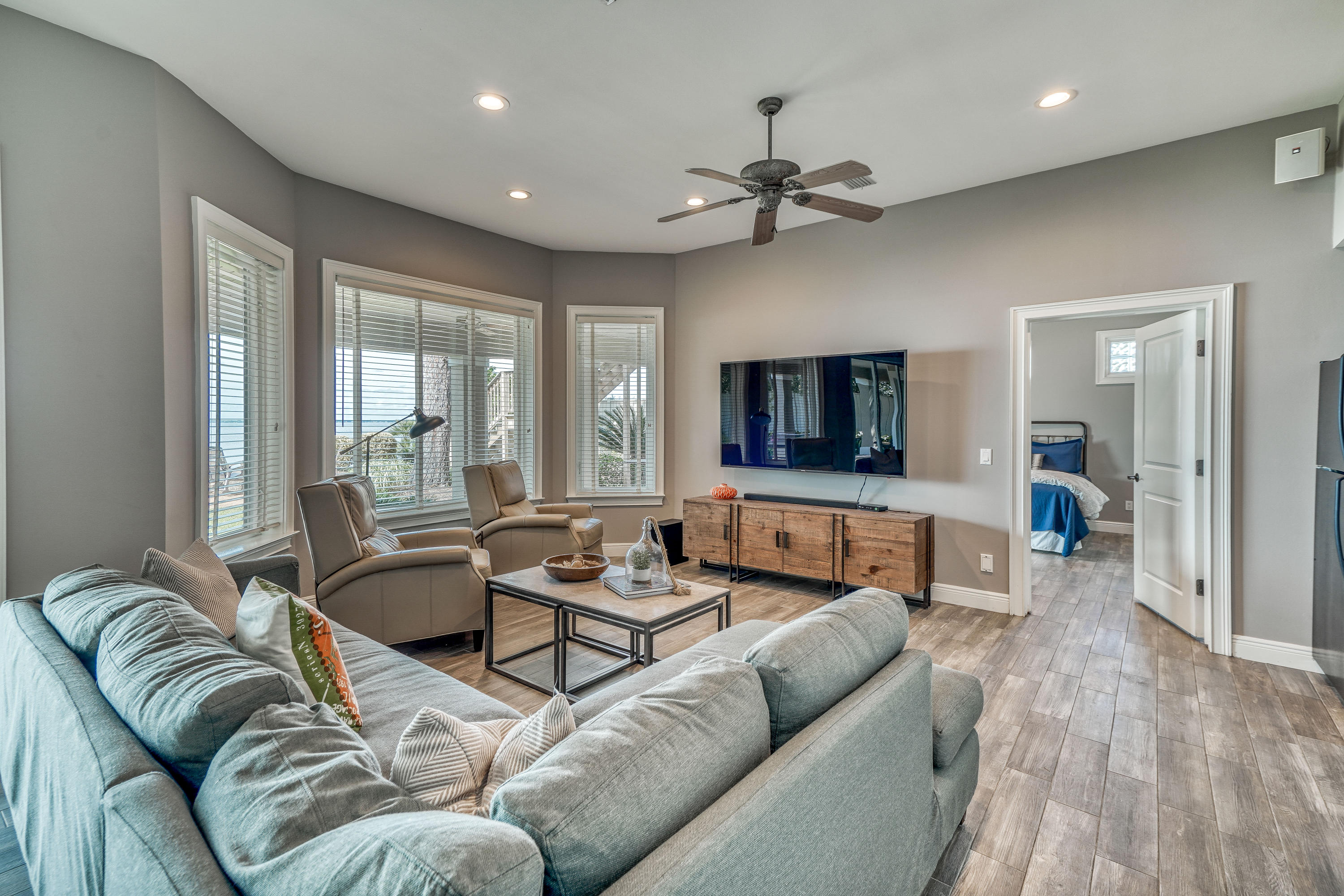 SANTA ROSA BEACH - Residential