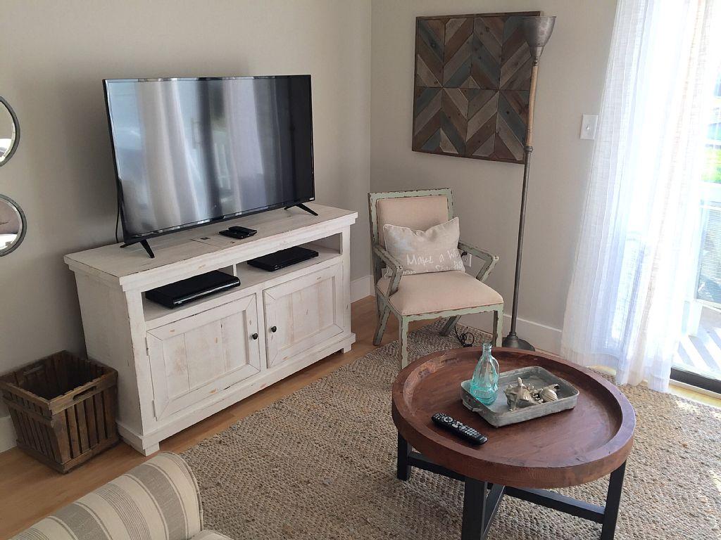 BEACHWOOD VILLAS CONDO - Residential