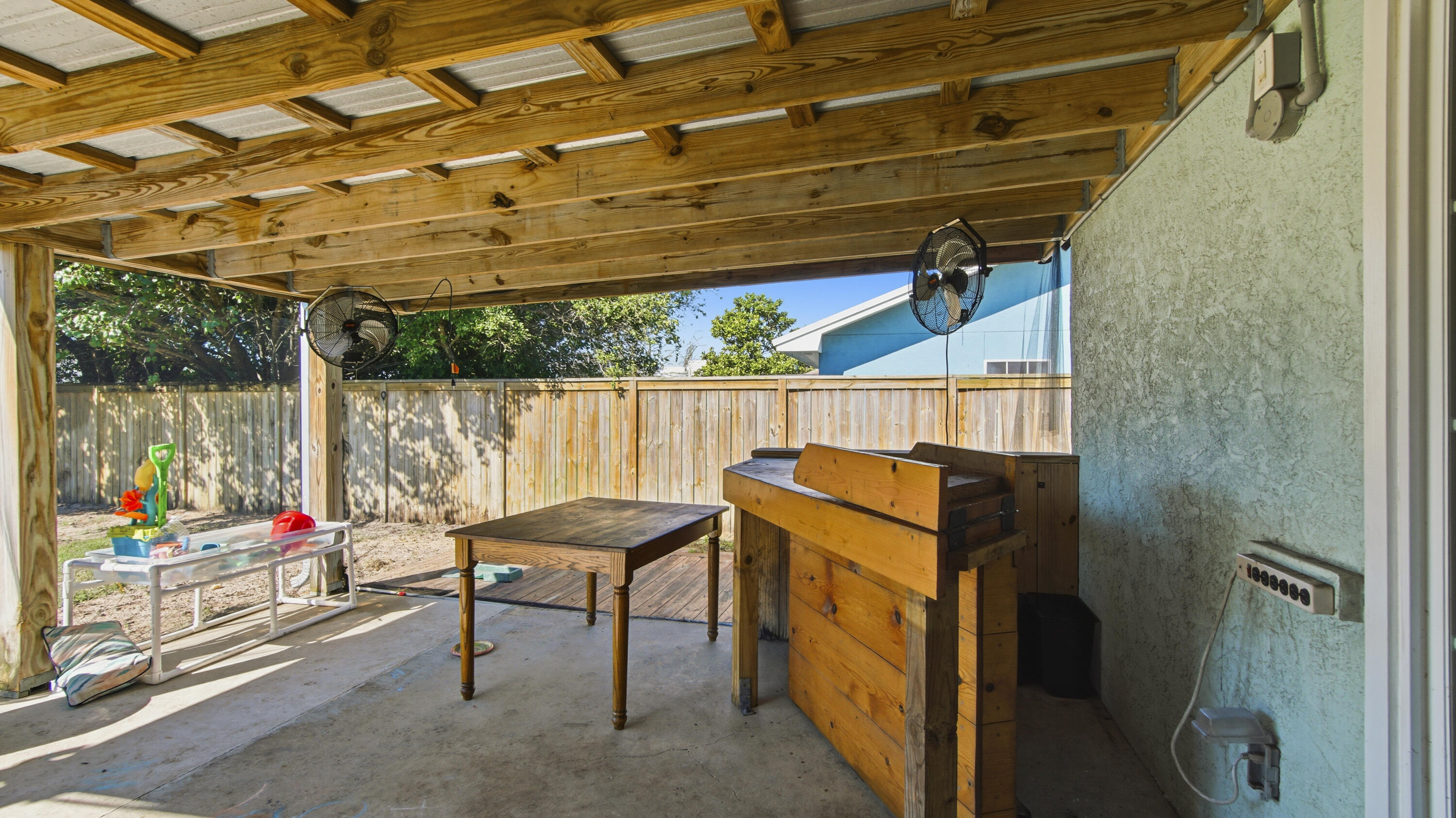 EL CENTRO BEACH - Residential