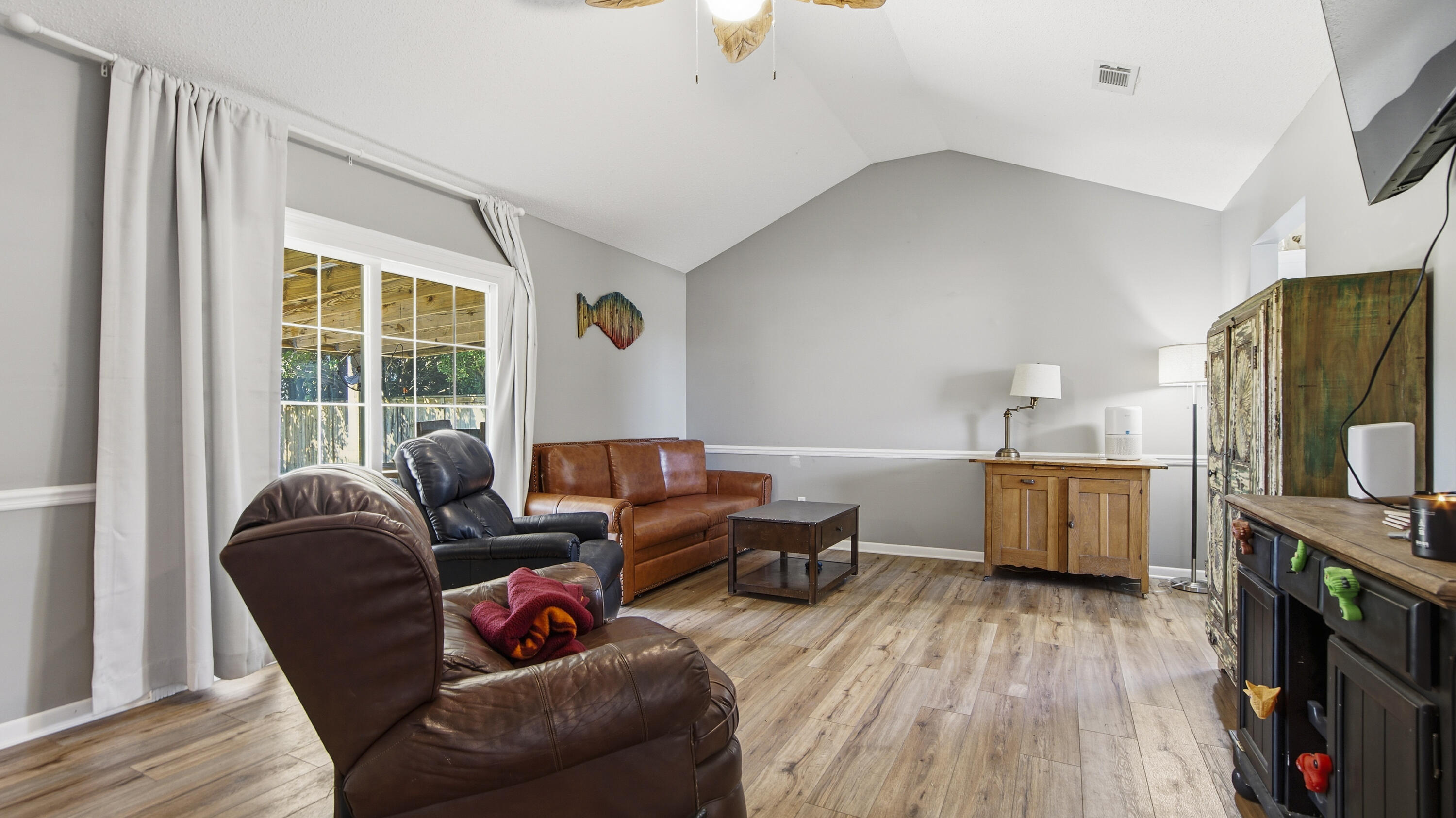 EL CENTRO BEACH - Residential