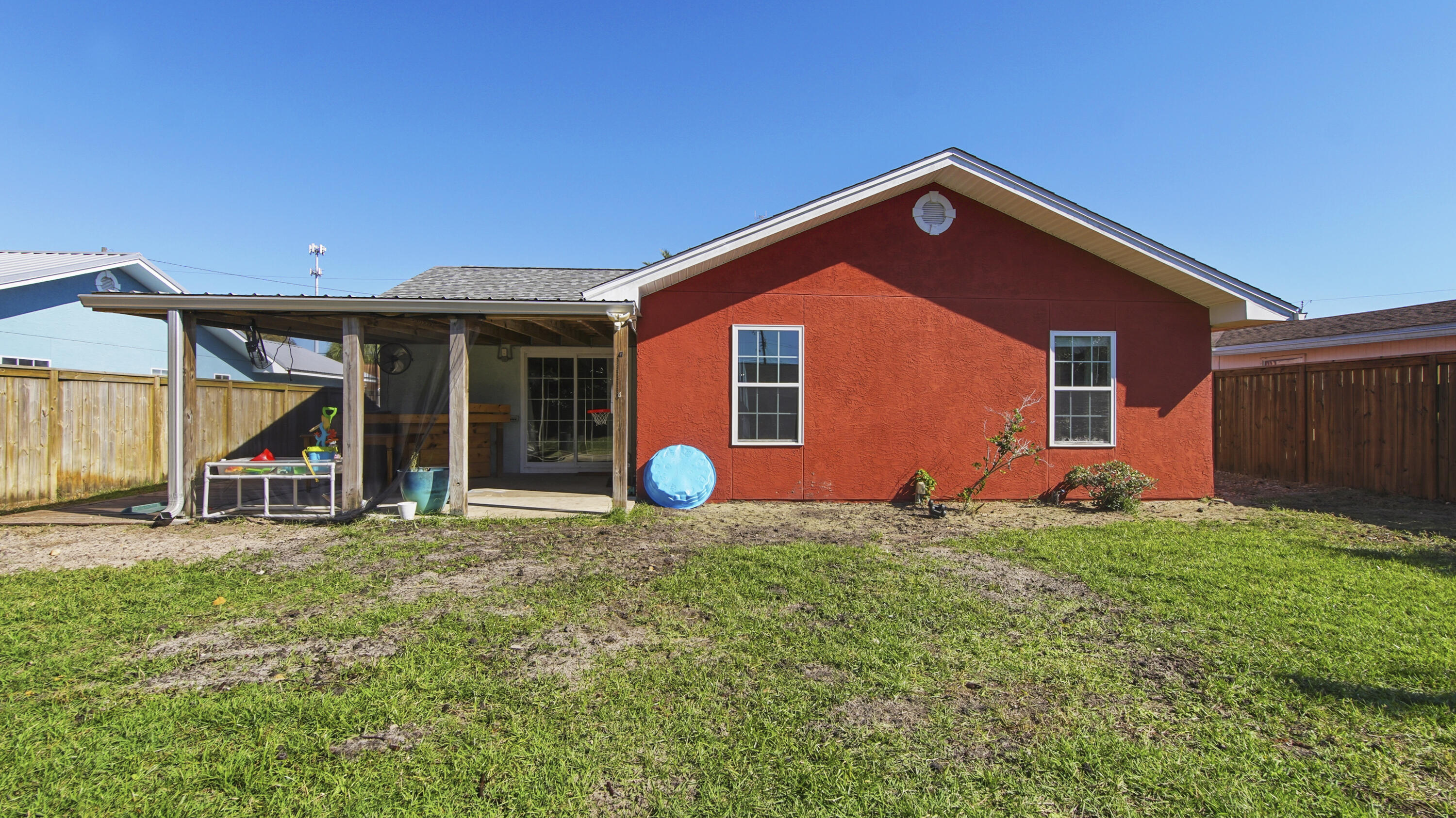 EL CENTRO BEACH - Residential