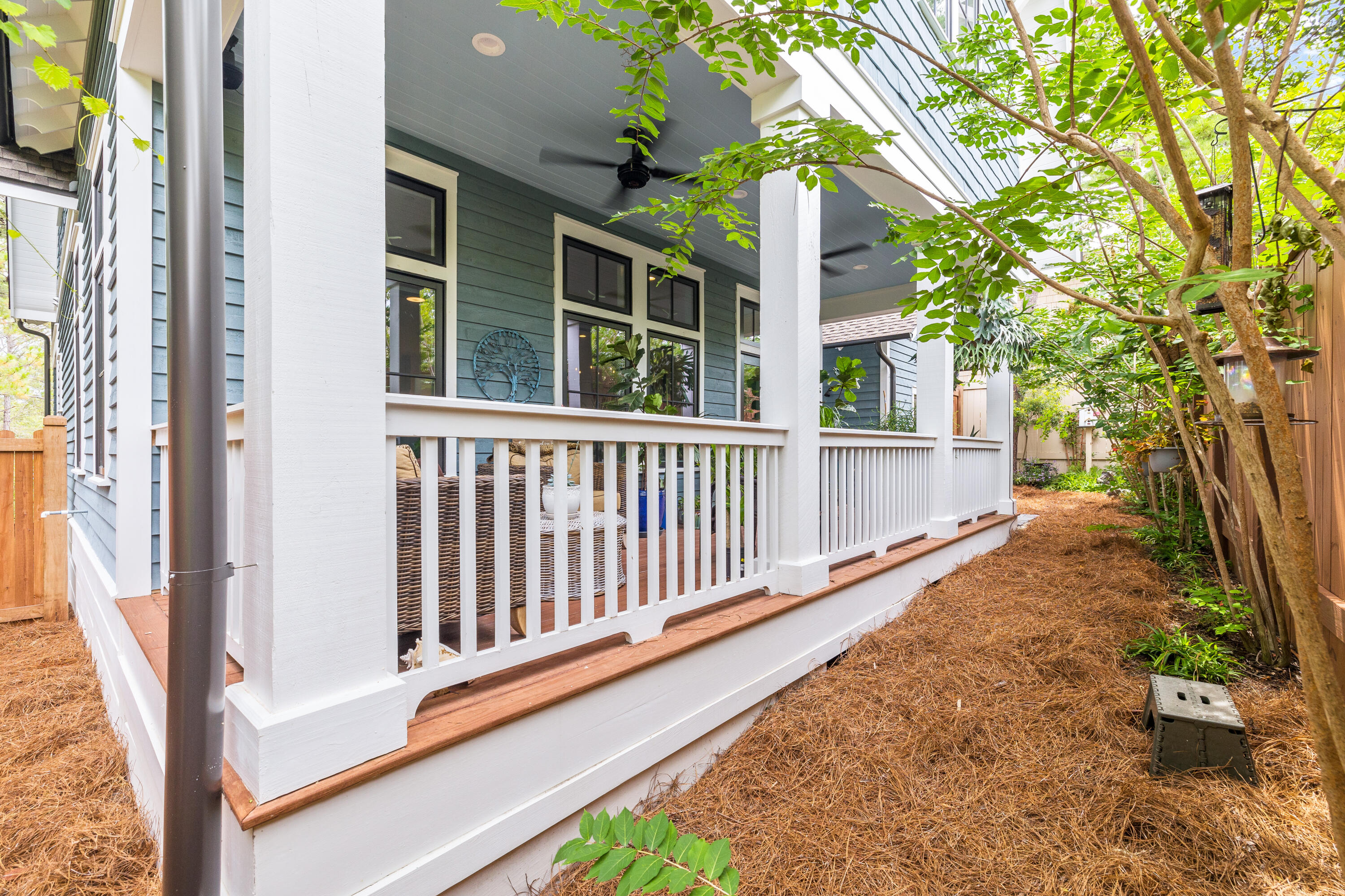 DRAPER LAKE COASTAL VILLAGE - Residential