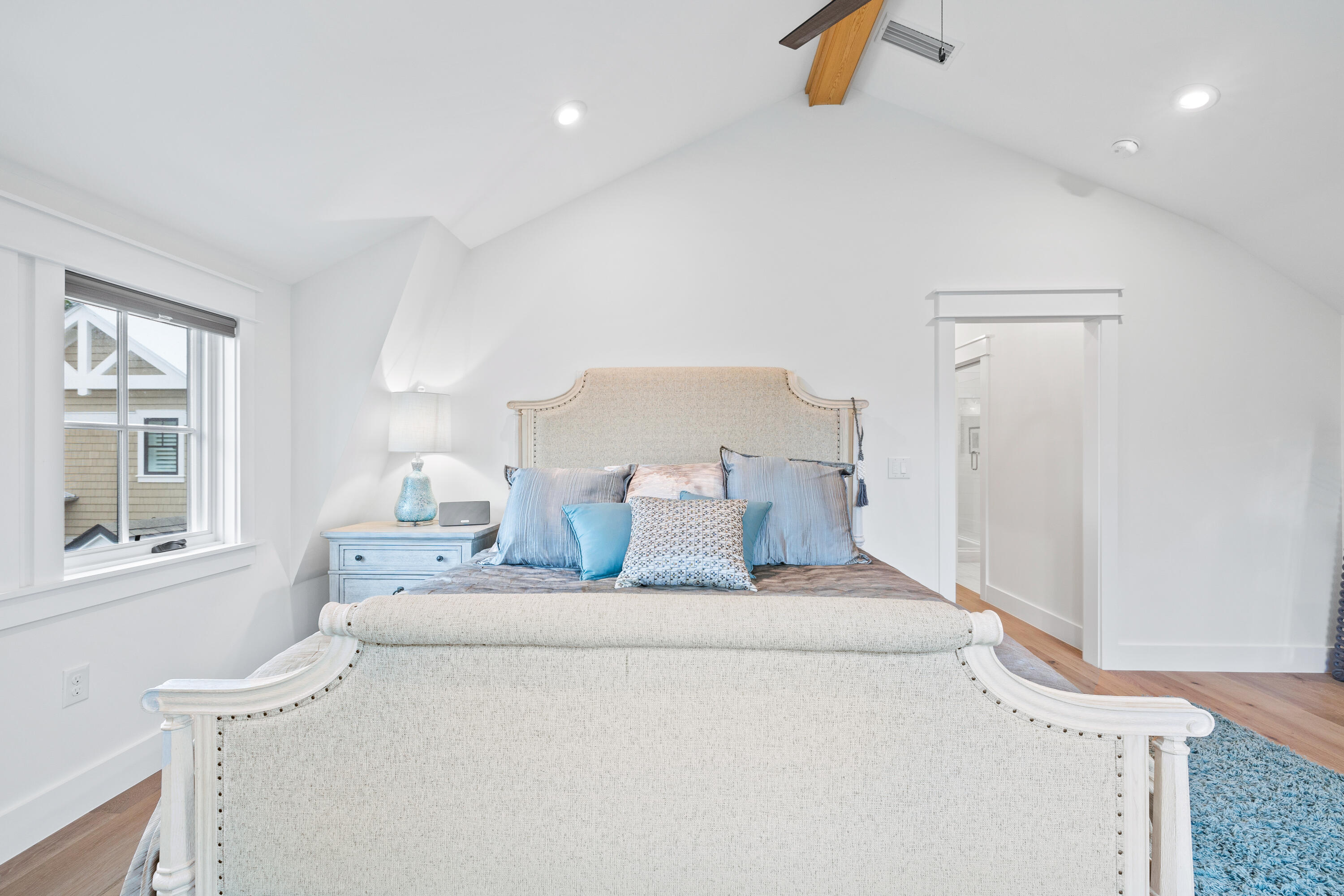 DRAPER LAKE COASTAL VILLAGE - Residential