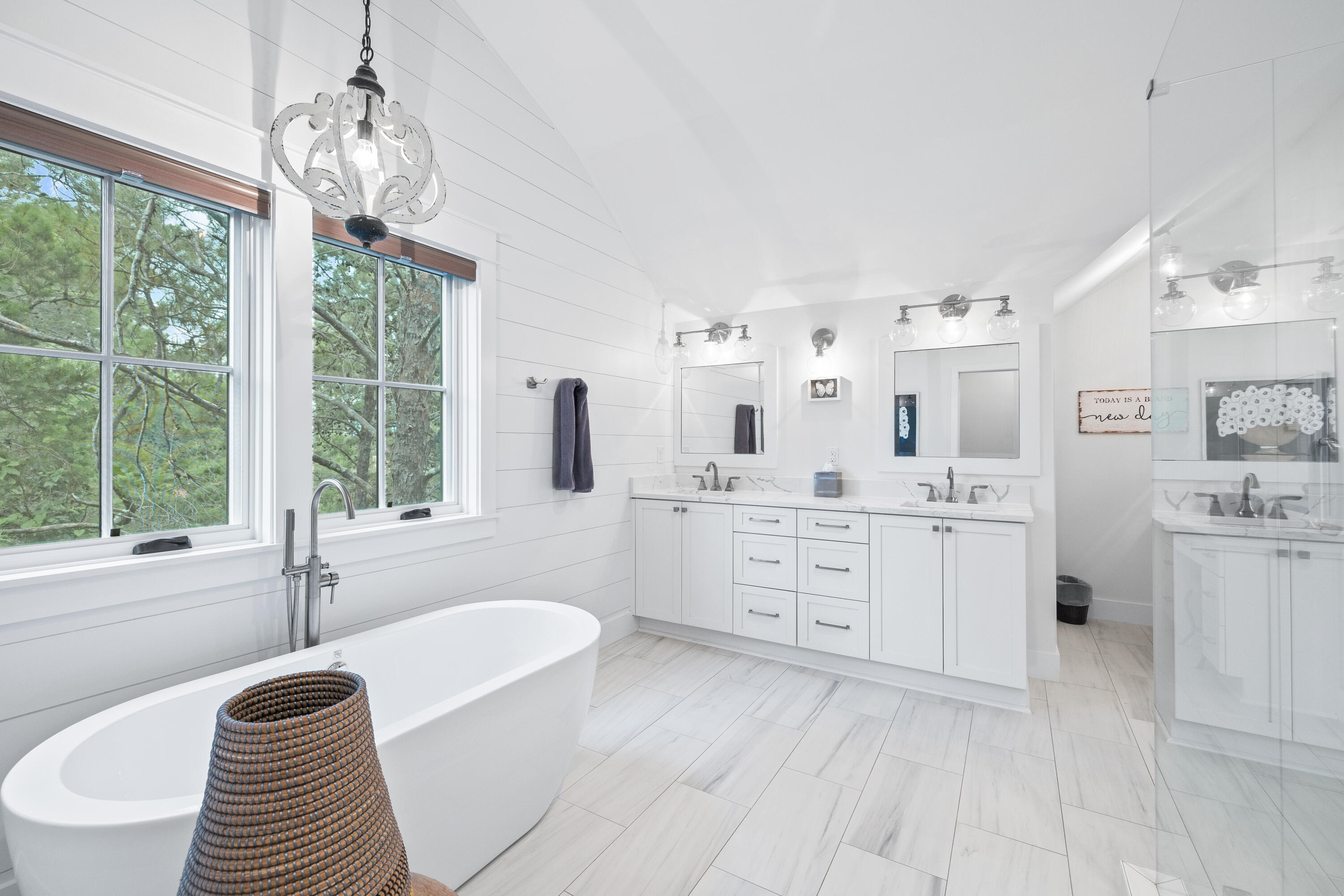 DRAPER LAKE COASTAL VILLAGE - Residential