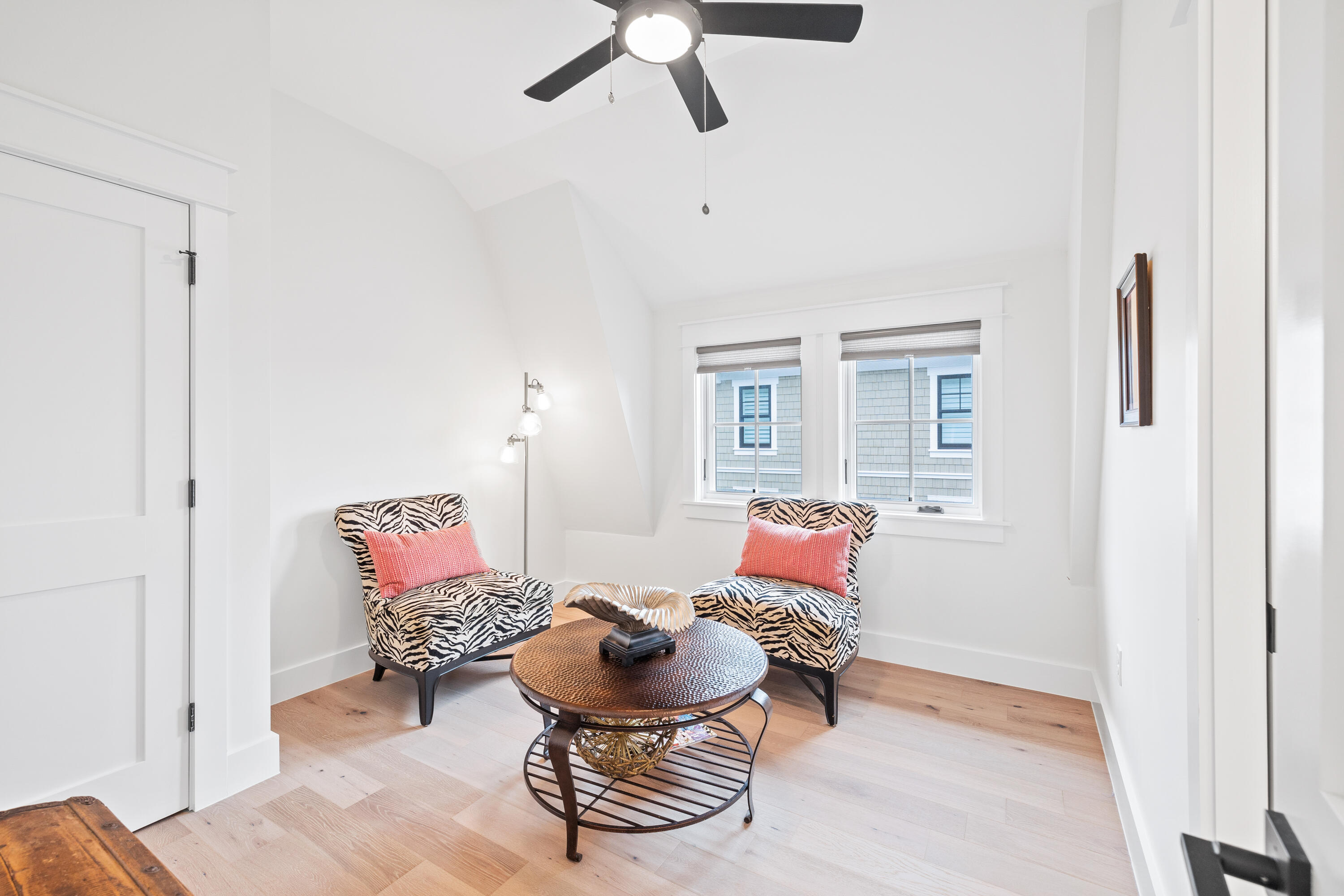 DRAPER LAKE COASTAL VILLAGE - Residential