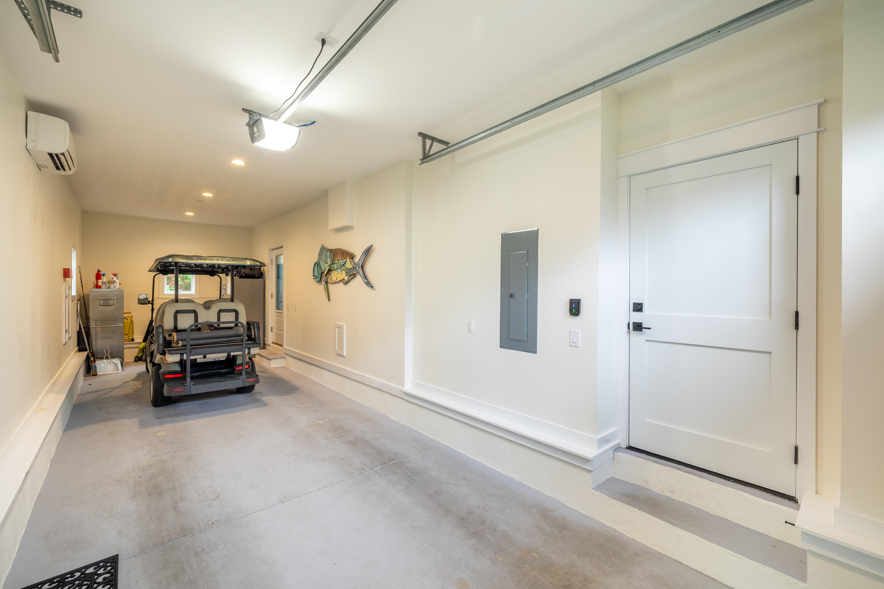 DRAPER LAKE COASTAL VILLAGE - Residential
