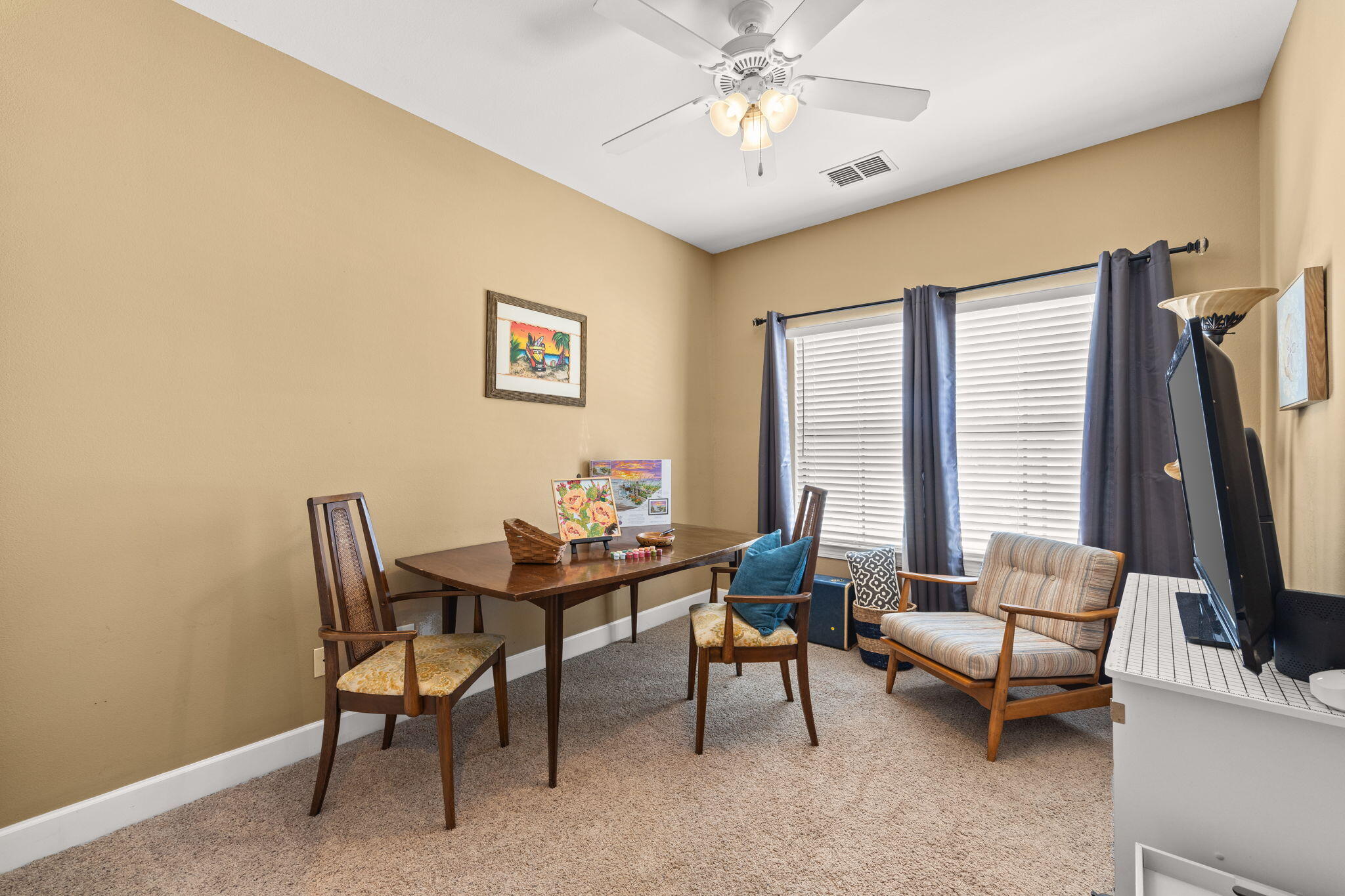 SOUTH HAVEN TOWNHOMES - Residential