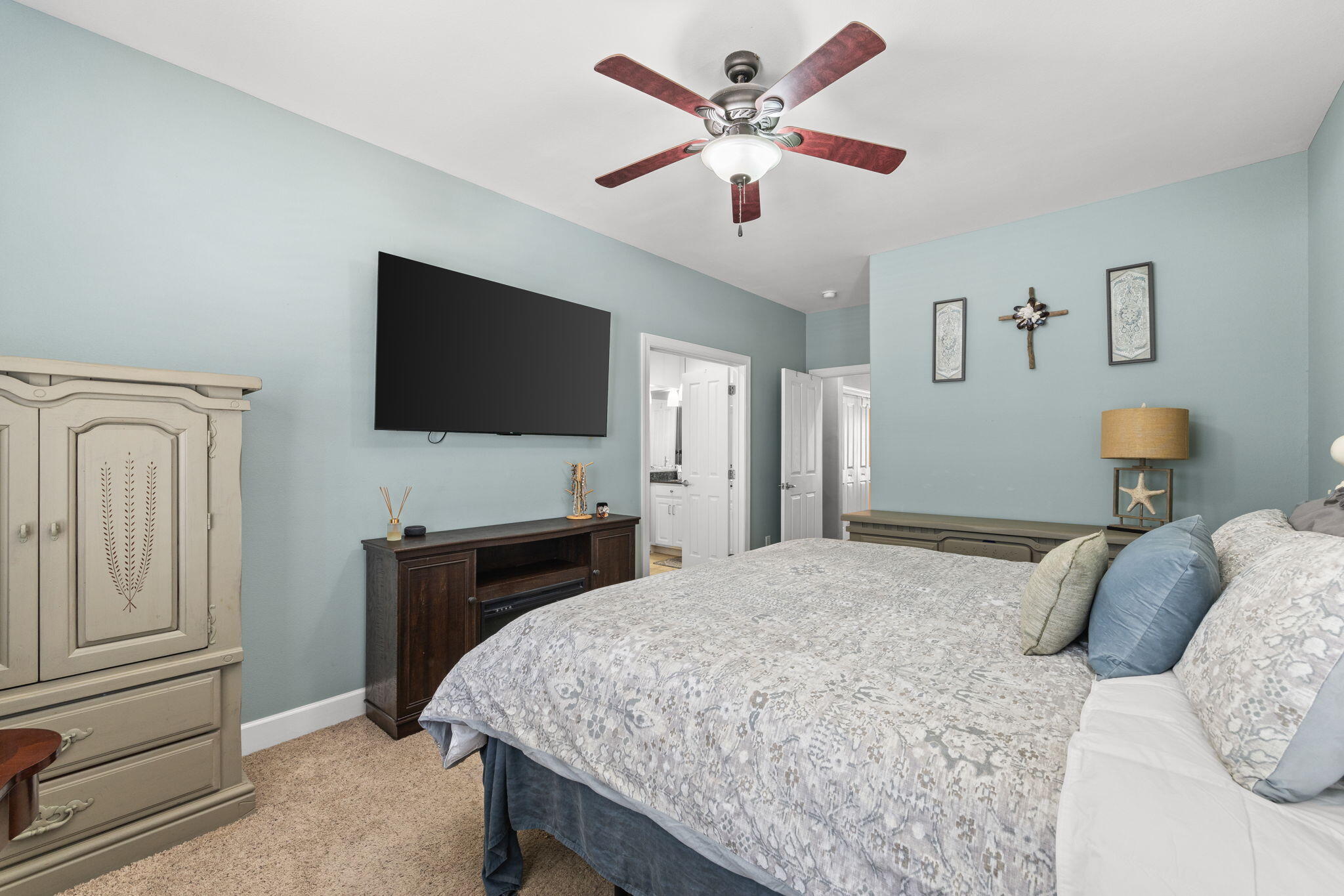 SOUTH HAVEN TOWNHOMES - Residential