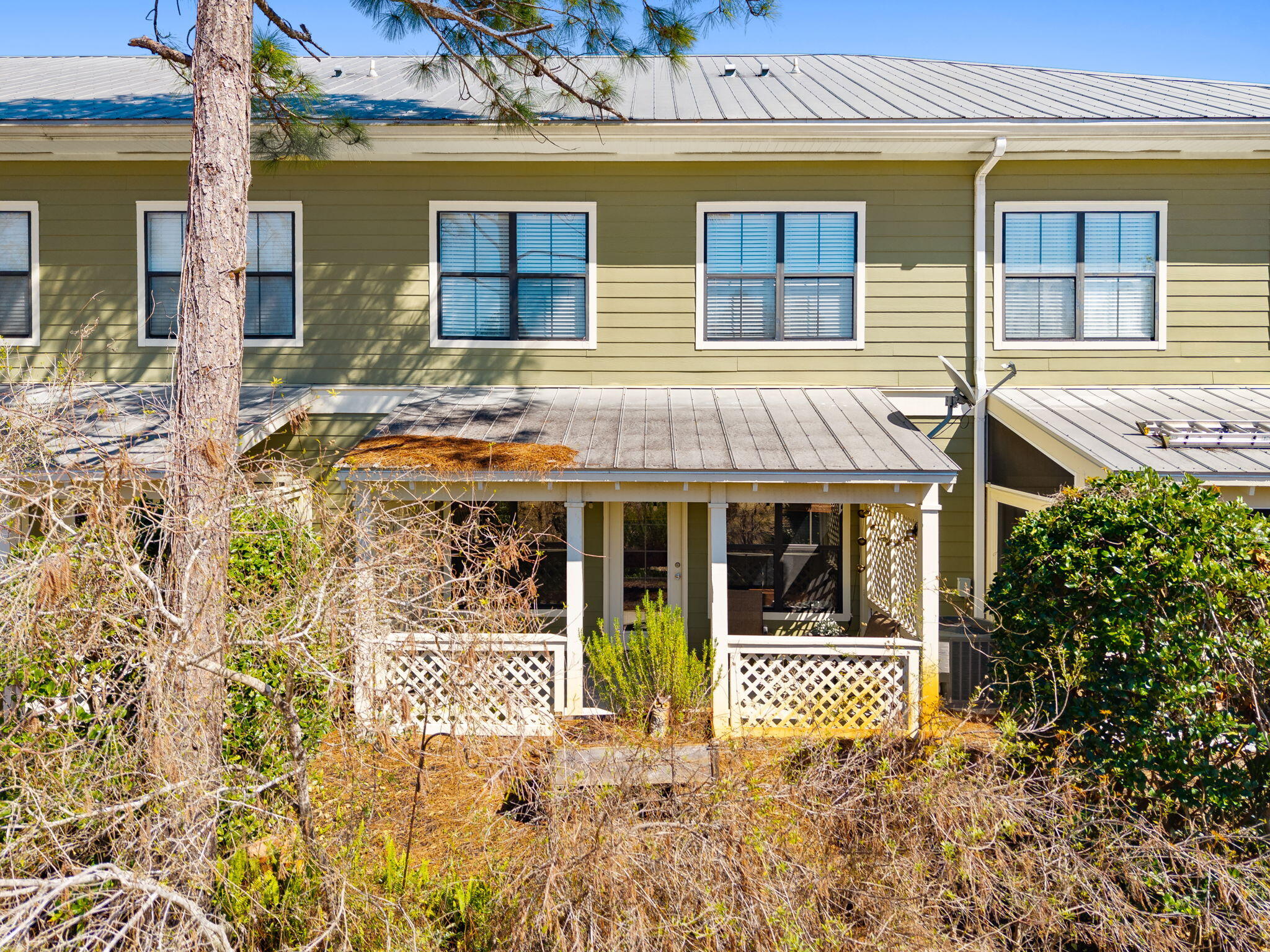 SOUTH HAVEN TOWNHOMES - Residential